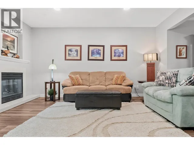 2 - 6320 48A AVENUE, Delta 5