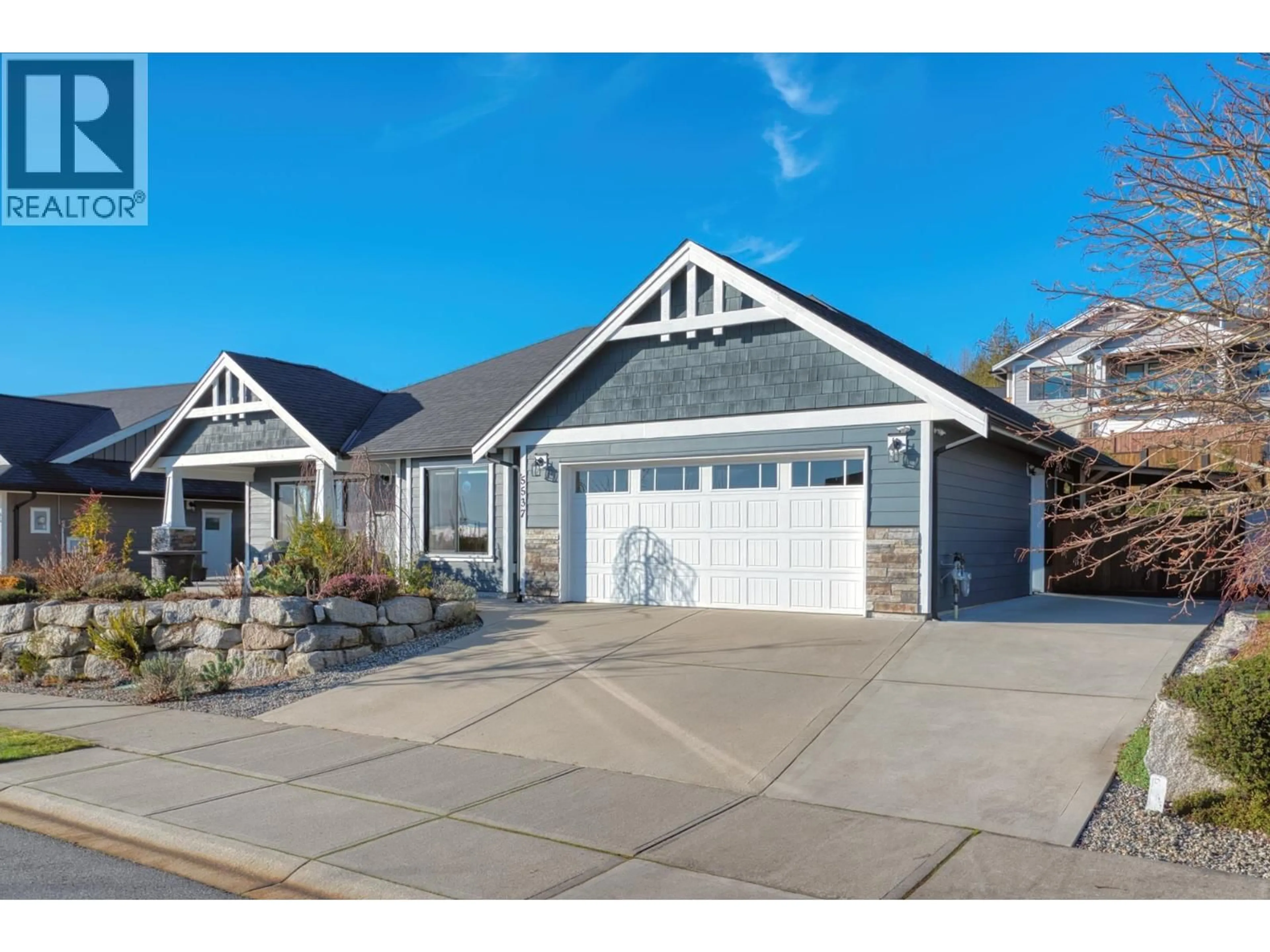 Home with vinyl exterior material, street for 5537 PEREGRINE CRESCENT, Sechelt British Columbia V7Z0V5