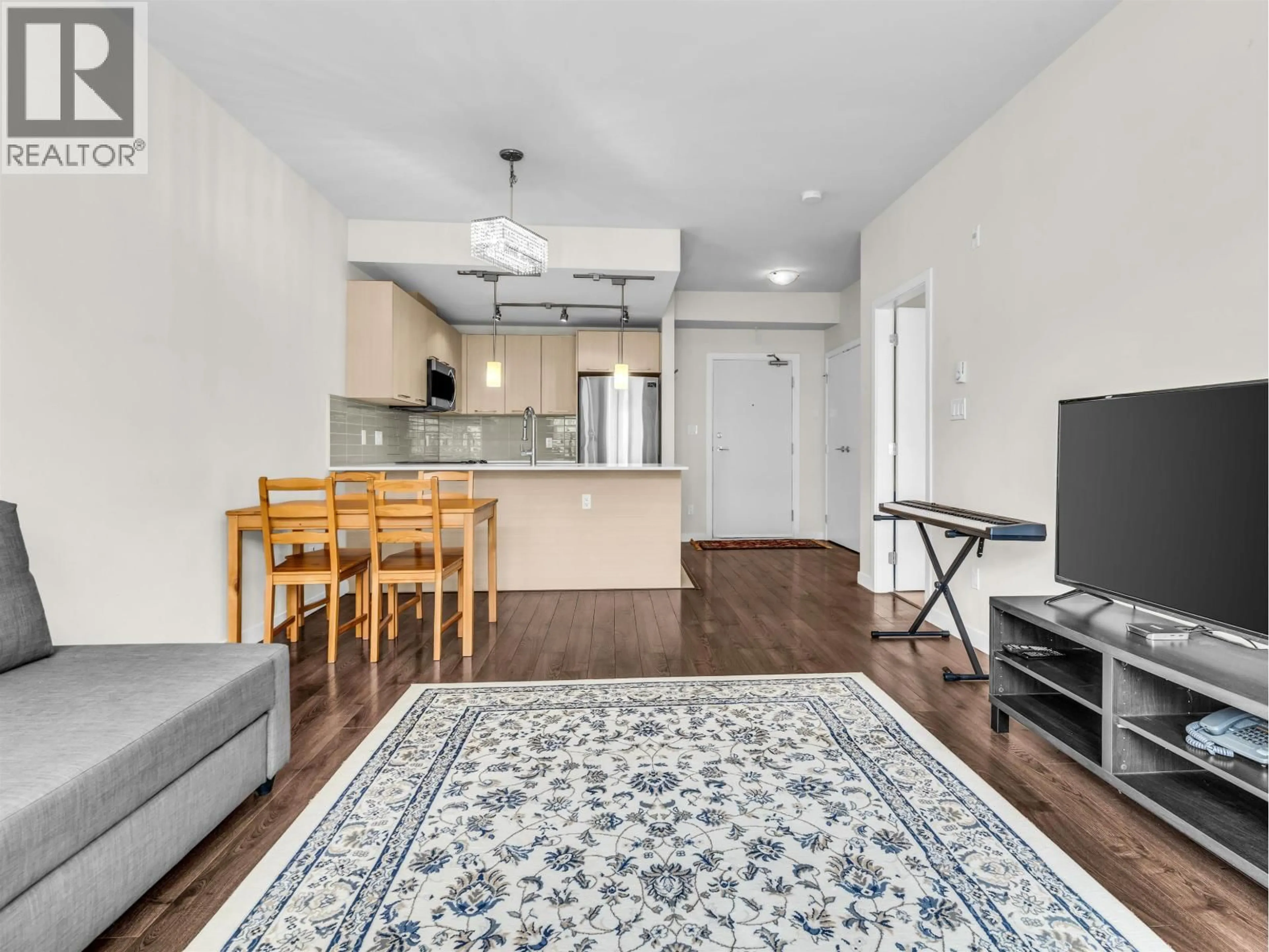 Living room with furniture, unknown for 210 - 5248 GRIMMER STREET, Burnaby British Columbia V5H0E1