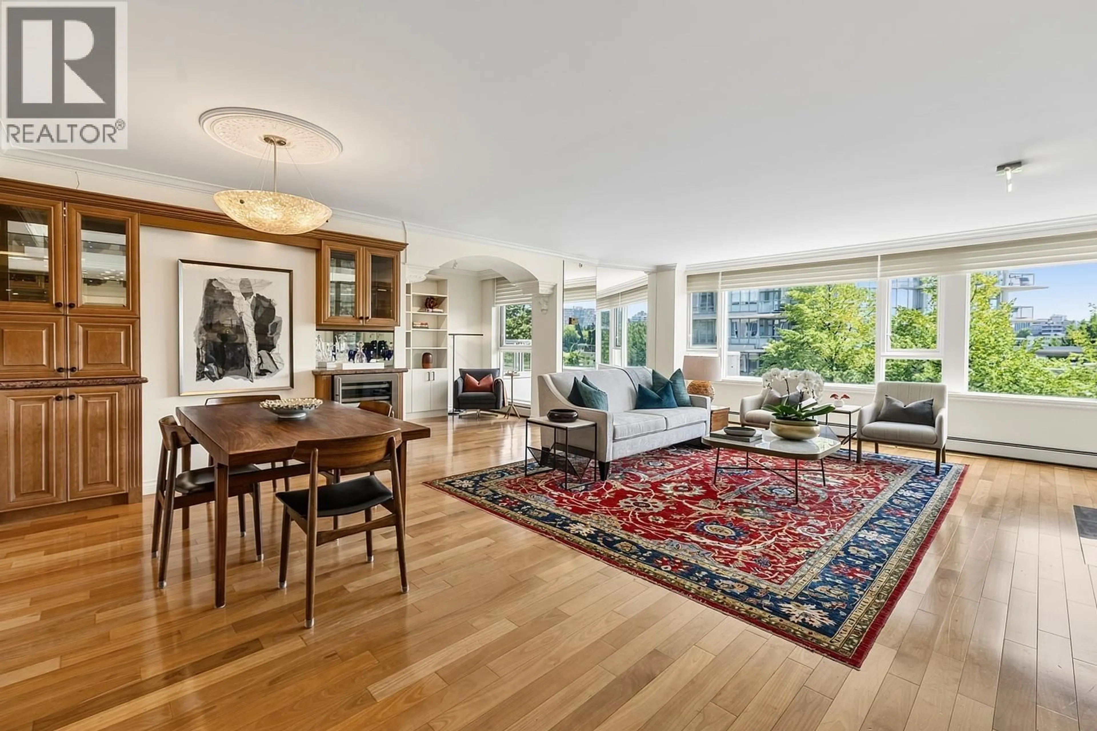 Living room with furniture, unknown for 306 - 1383 MARINASIDE CRESCENT, Vancouver British Columbia V6Z2W9