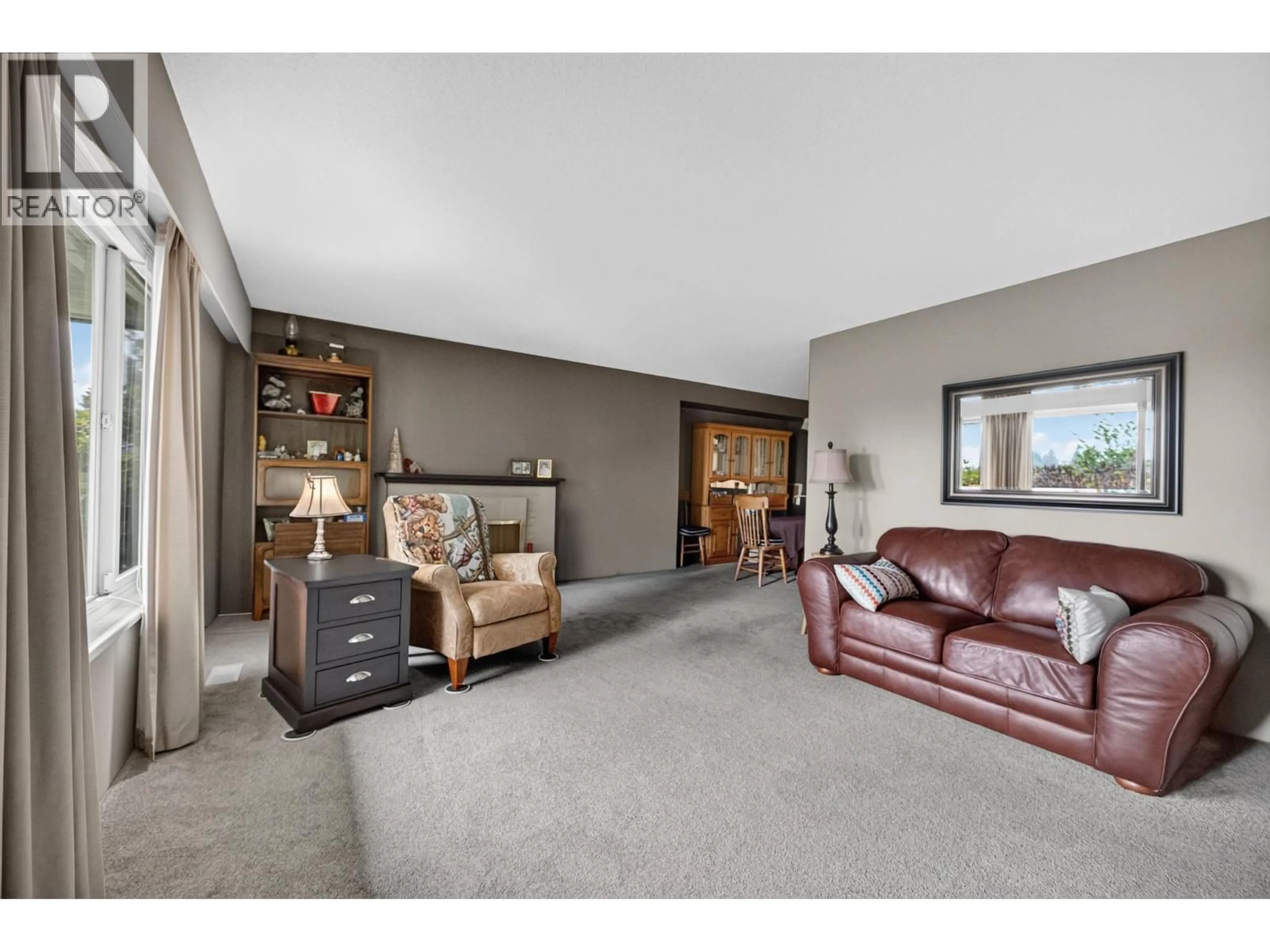 Living room with furniture, unknown for 1576 PITT RIVER ROAD, Port Coquitlam British Columbia V3C1P2