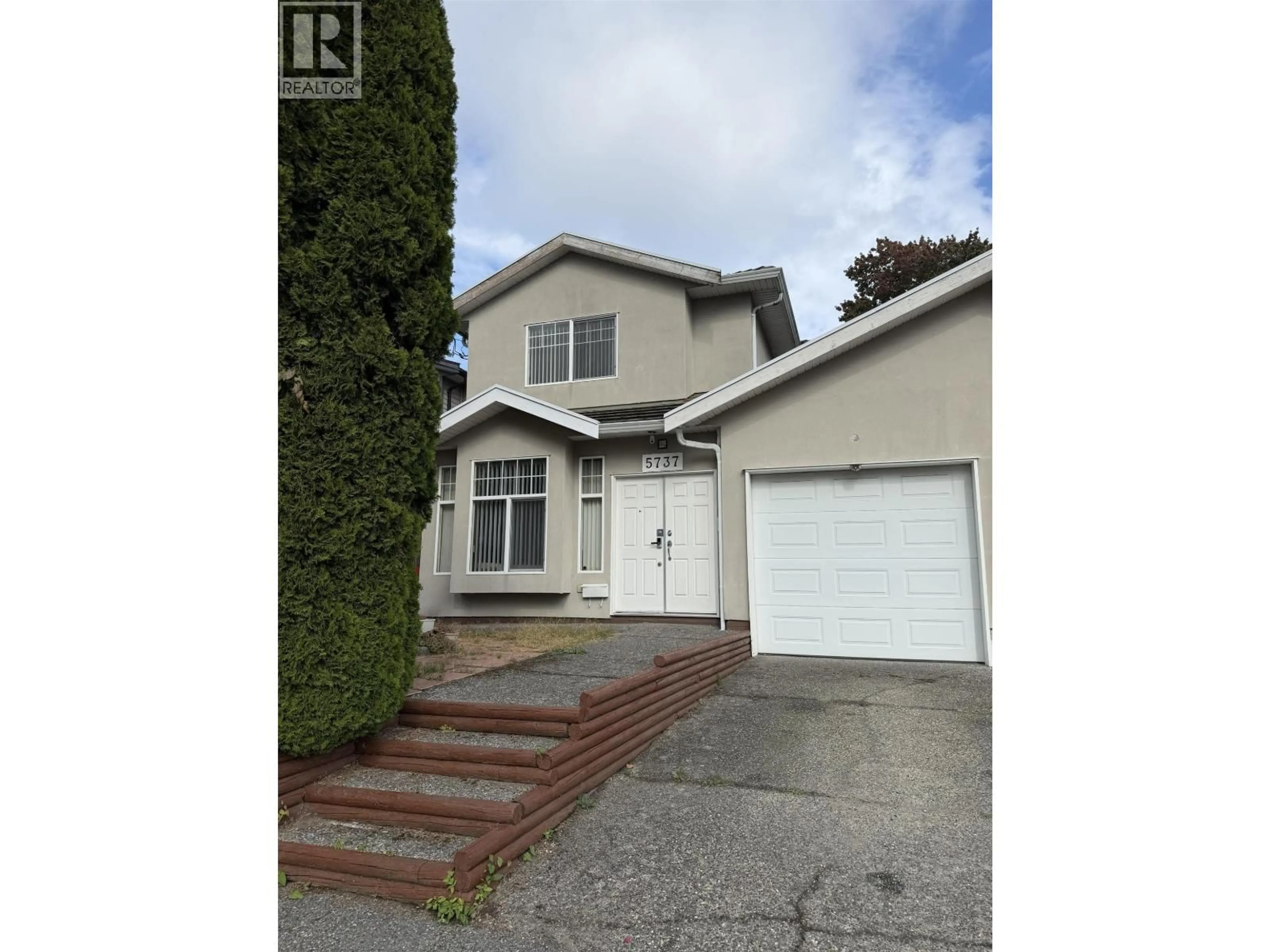 Unknown for 5737 RUMBLE STREET, Burnaby British Columbia V5J2C3