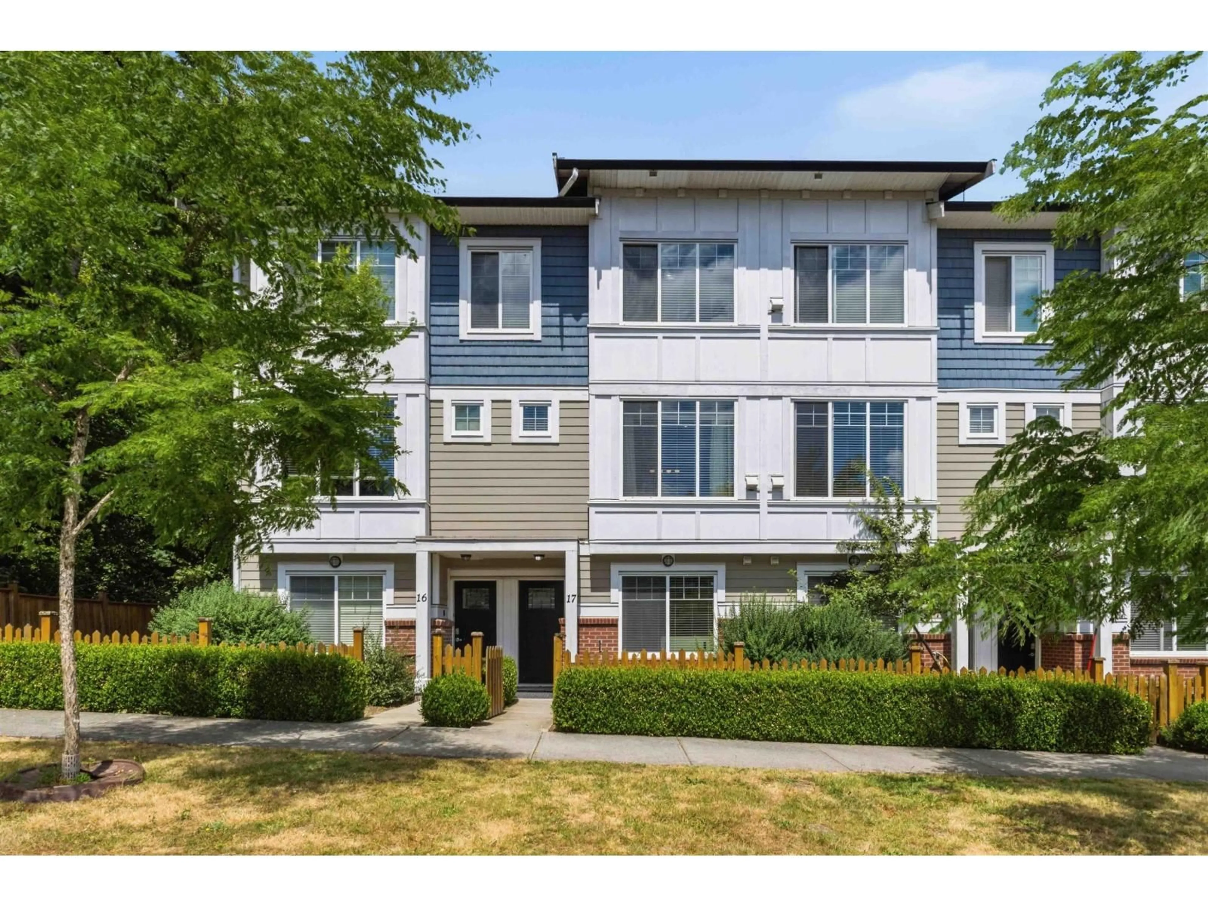 Unknown for 17 - 8747 162 STREET, Surrey British Columbia V4N6R1