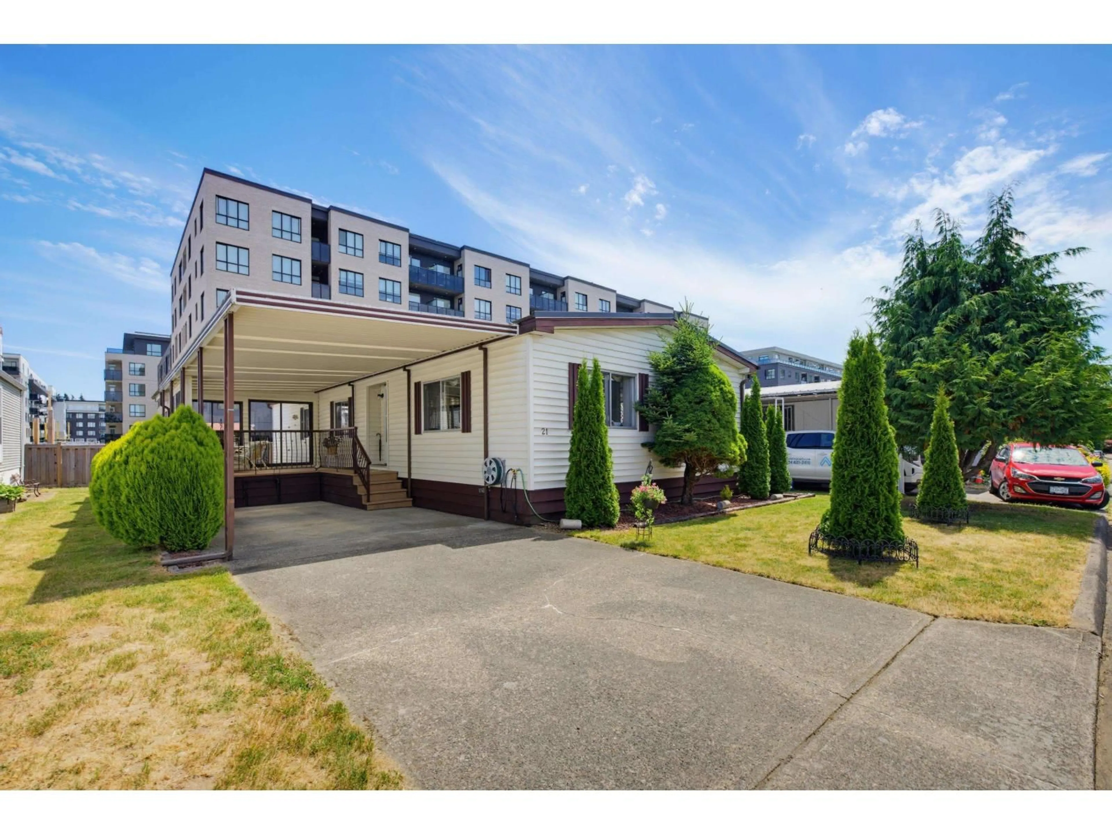 Unknown for 21 - 8670 156 STREET, Surrey British Columbia V3S3S1
