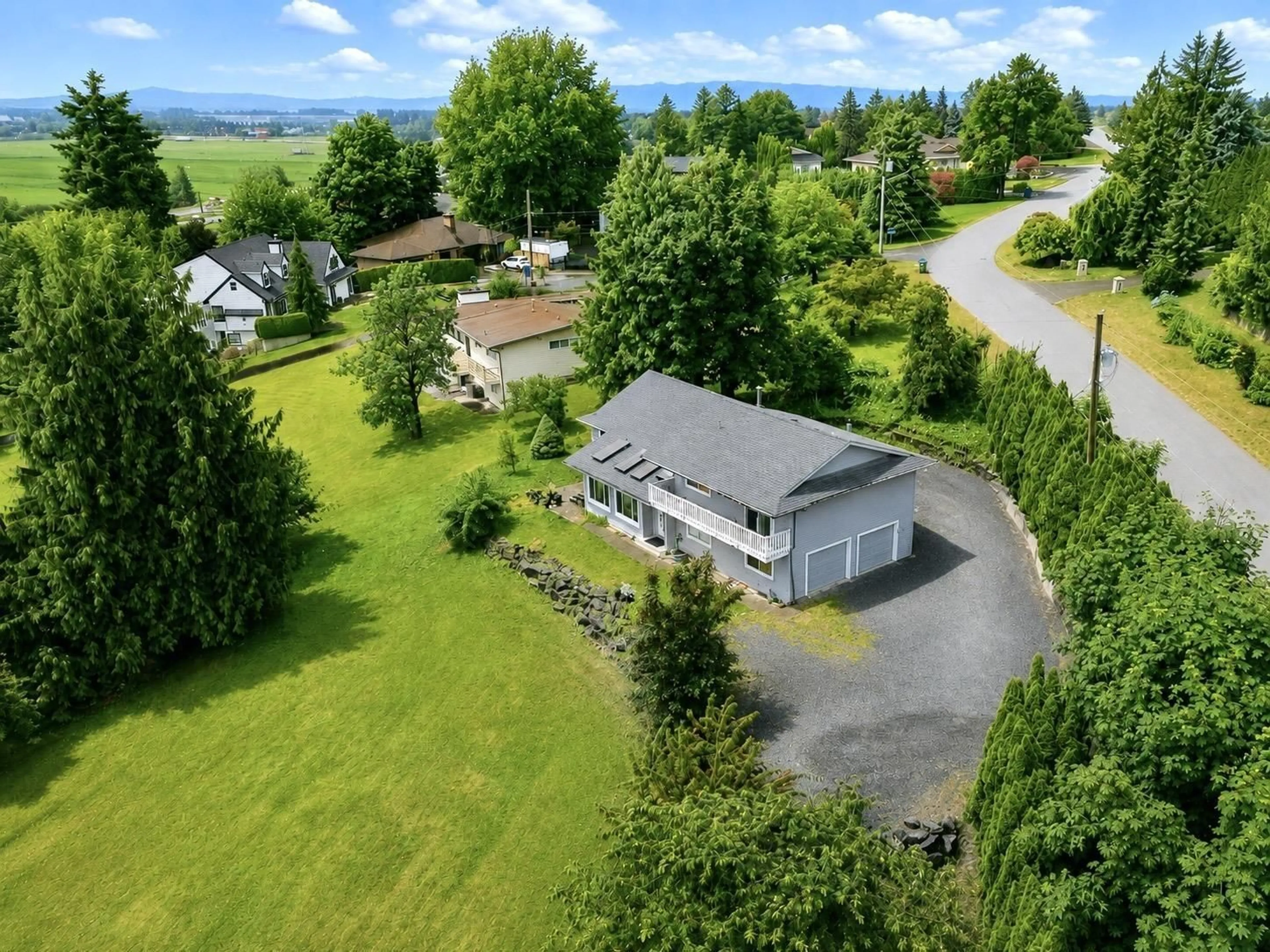 A pic from outside/outdoor area/front of a property/back of a property/a pic from drone, water/lake/river/ocean view for 1783 EVERETT ROAD, Abbotsford British Columbia V2S7S4