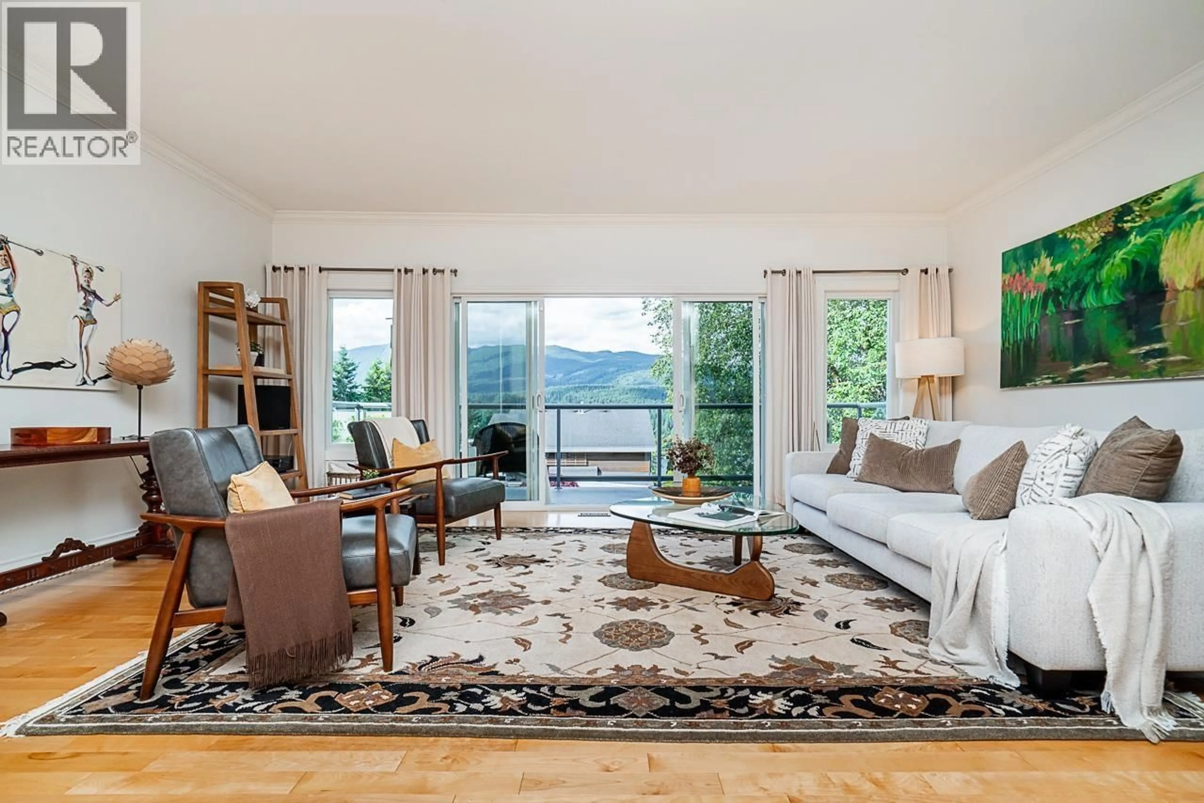 Living room with furniture, unknown for 550 YALE ROAD, Port Moody British Columbia V3H3K3
