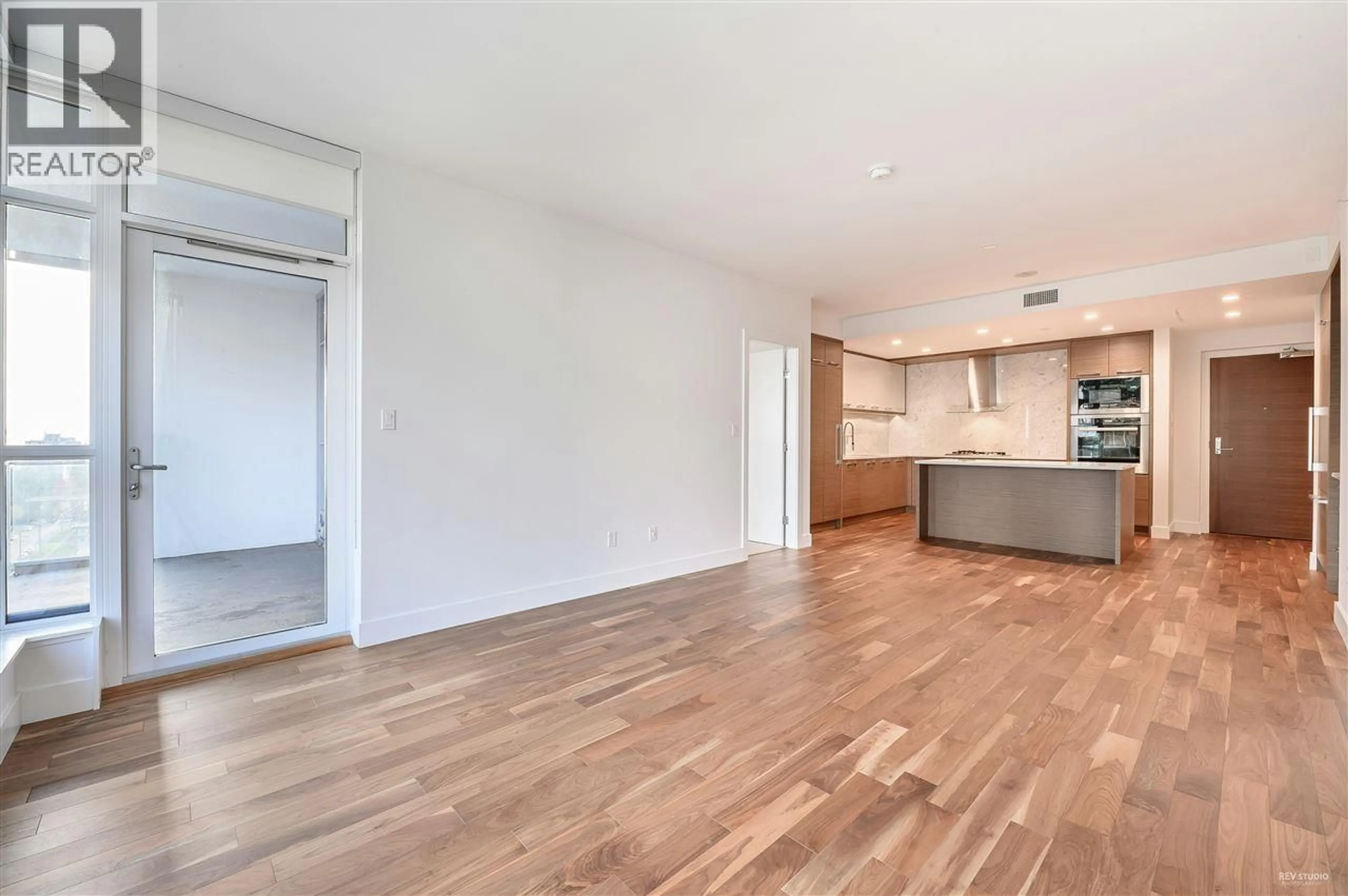 A pic of a room for 1003 - 4360 BERESFORD STREET, Burnaby British Columbia V5H0G2