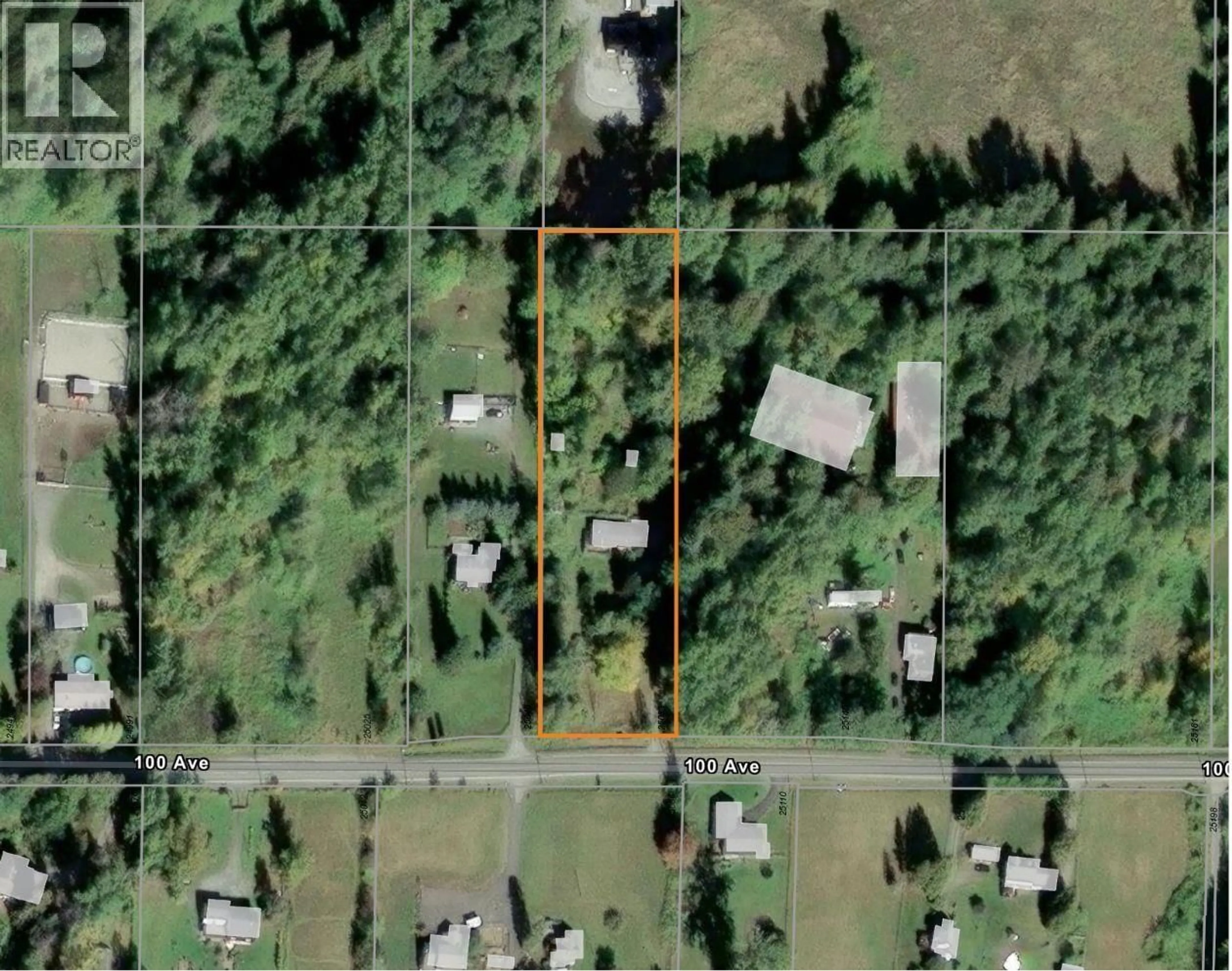 A pic from outside/outdoor area/front of a property/back of a property/a pic from drone, street for 25083 100 AVENUE, Maple Ridge British Columbia V2W1S3
