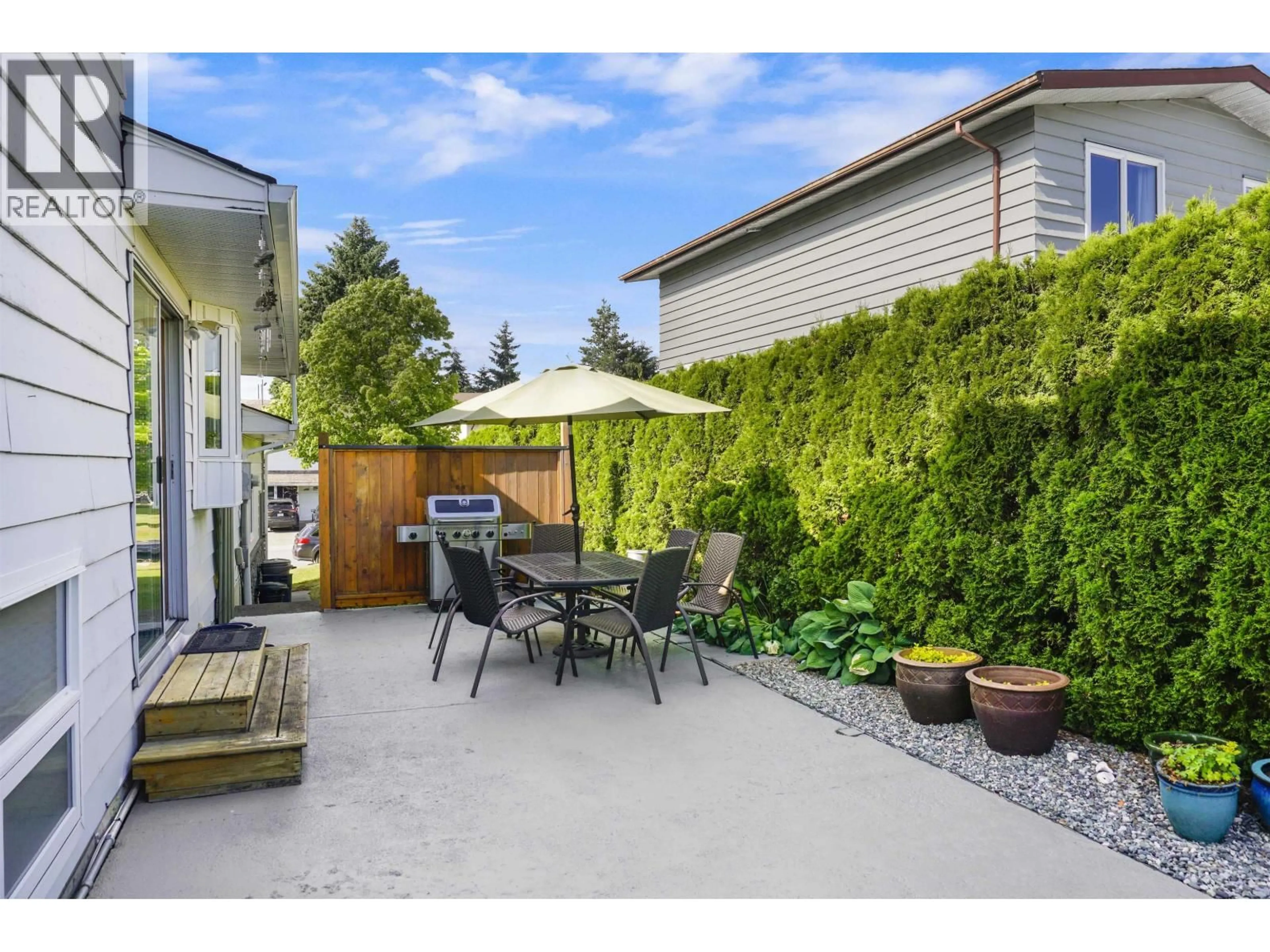 Patio, street for 62 TURNEY STREET, Kitimat British Columbia V8C2L8