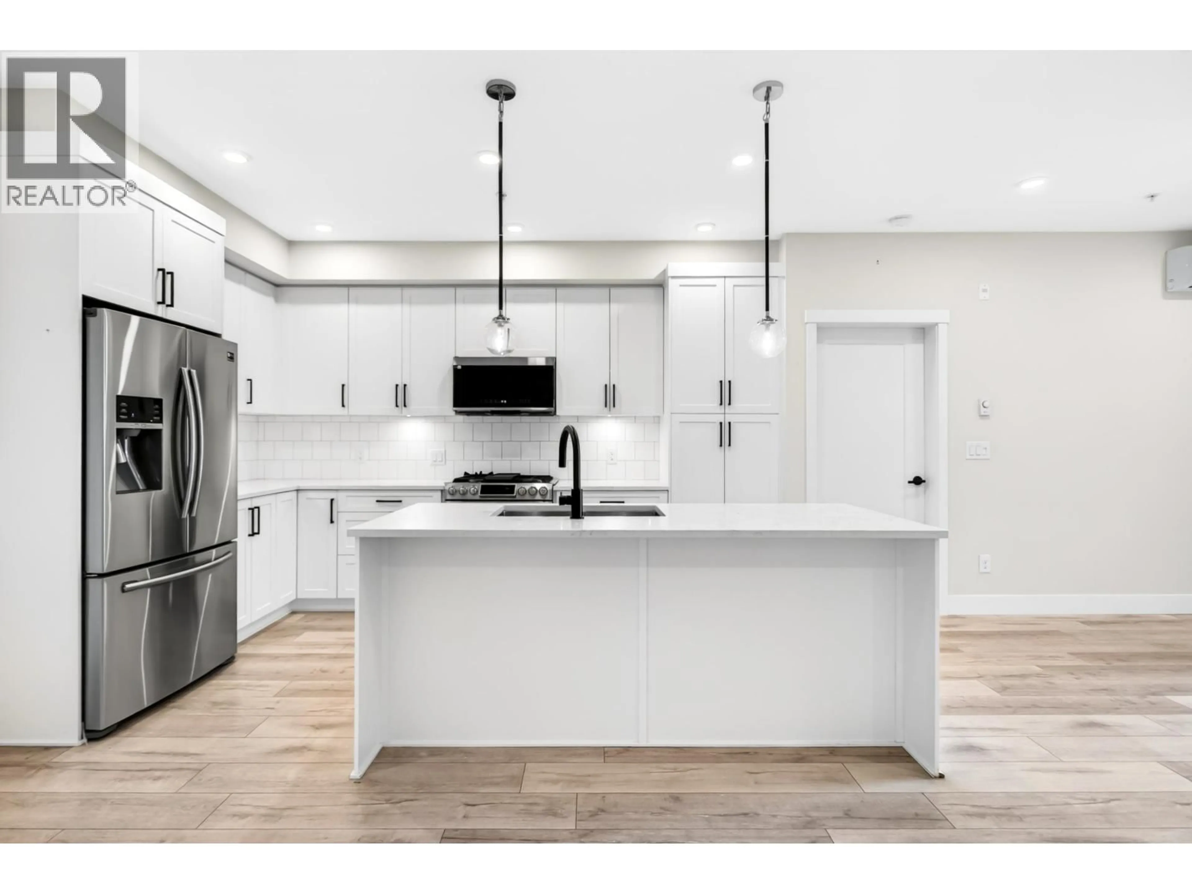 Open concept kitchen, unknown for 205 - 11893 227 STREET, Maple Ridge British Columbia V2X6H9