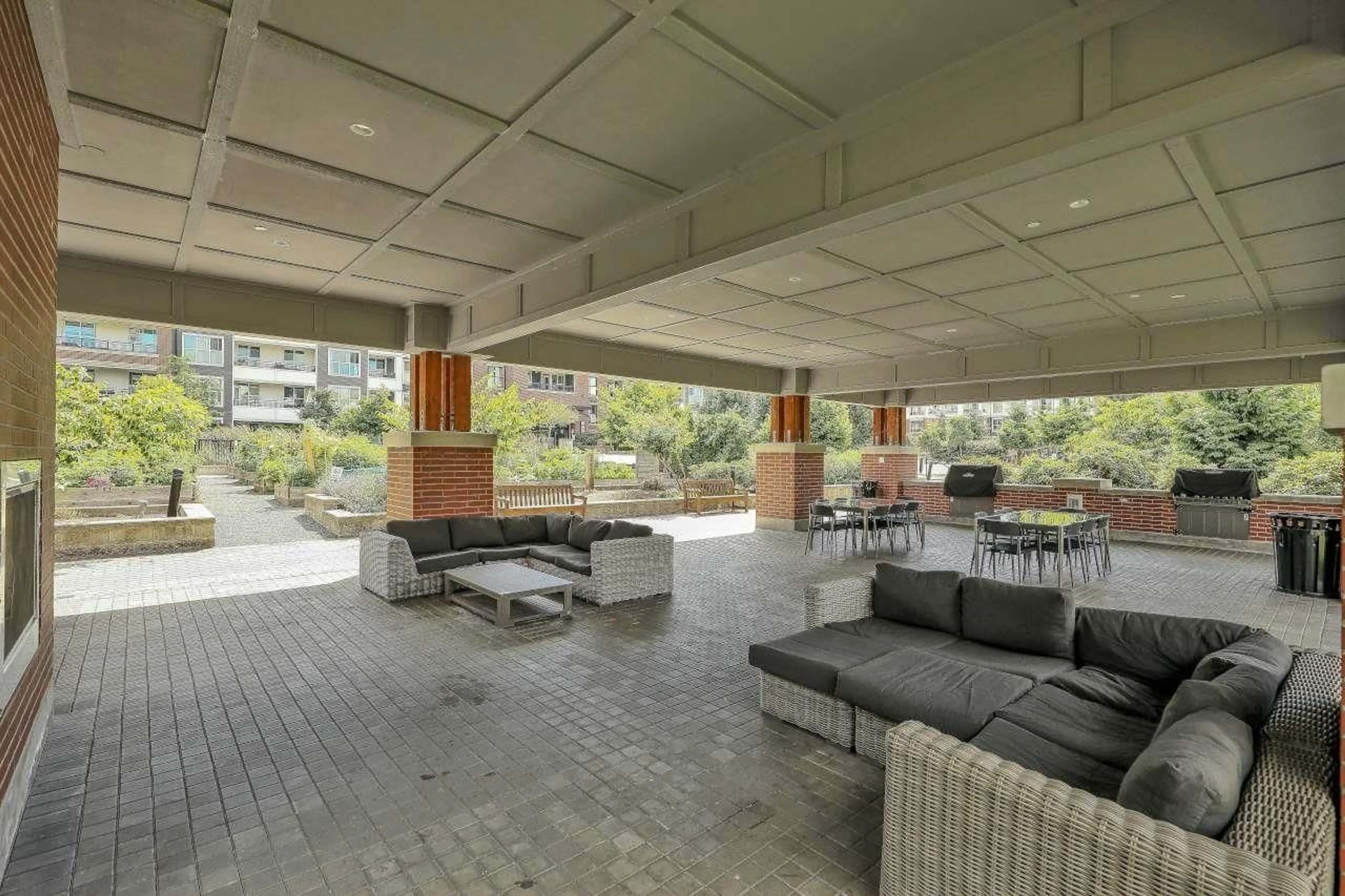 Patio, unknown for C521 - 8150 207 STREET, Langley British Columbia V2Y4J4