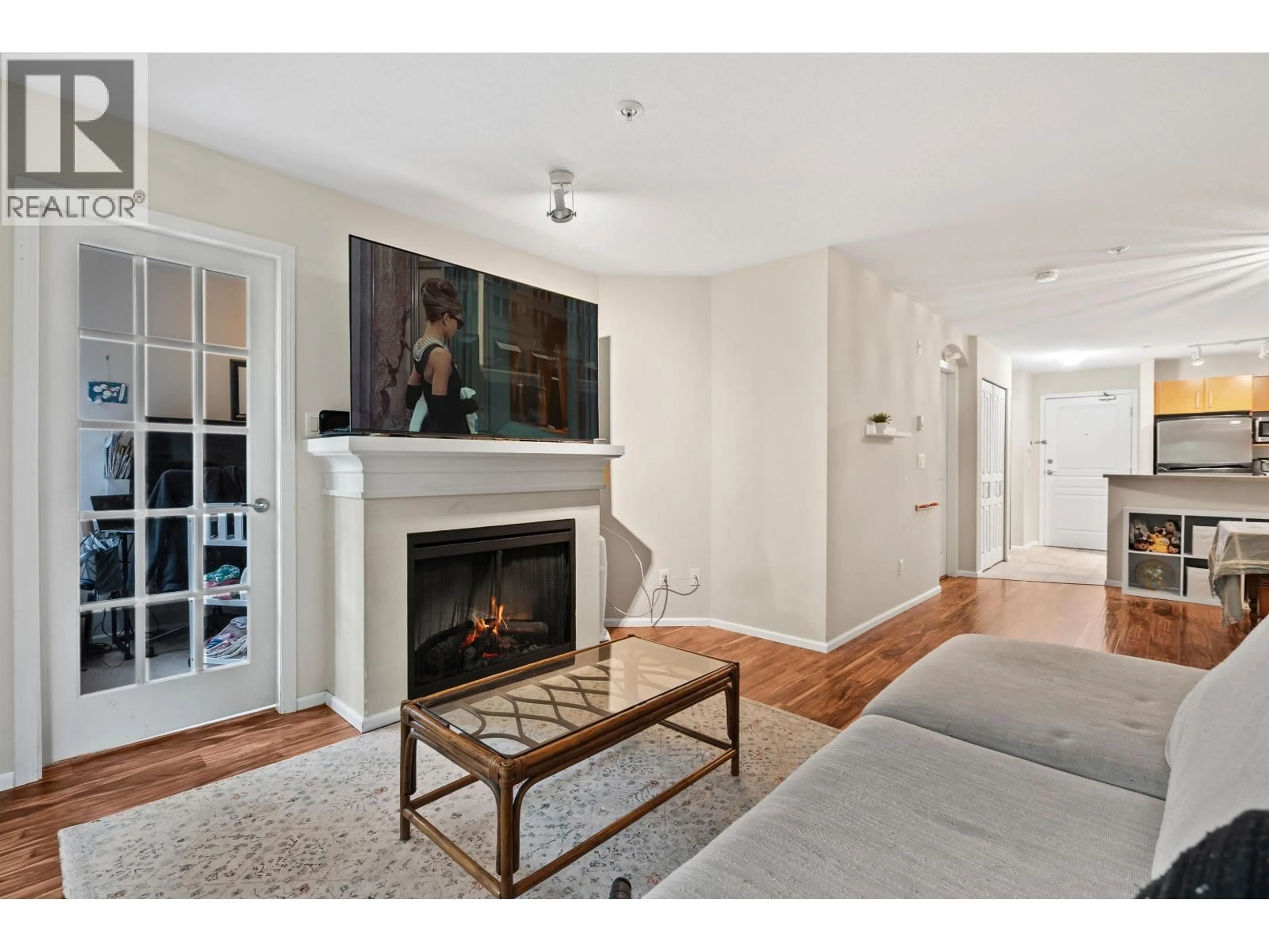 Living room with furniture, unknown for 311 - 3388 MORREY COURT, Burnaby British Columbia V3J7Y5