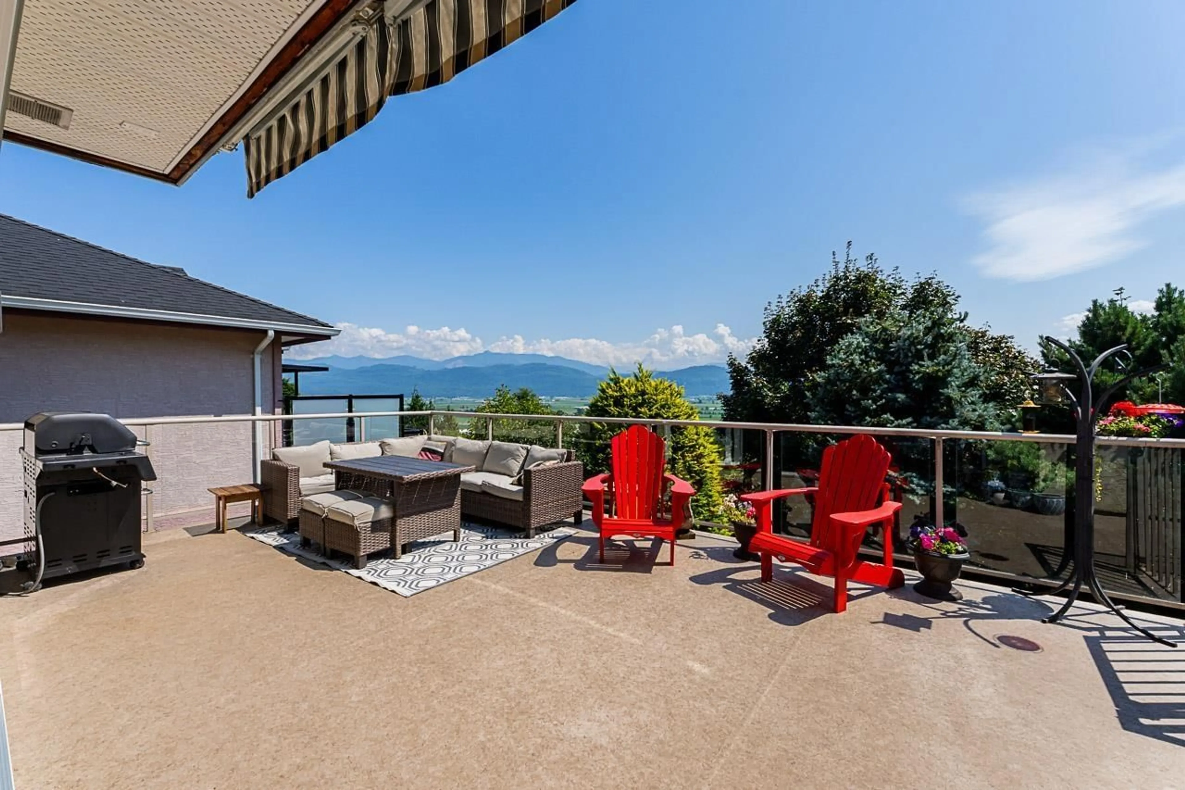 Patio, water/lake/river/ocean view for 35946 REGAL PARKWAY, Abbotsford British Columbia V3G1L3