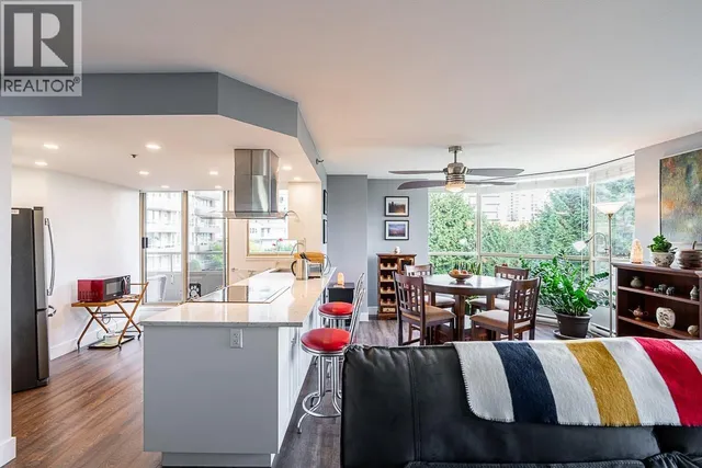 402 - 728 FARROW STREET, Coquitlam 3