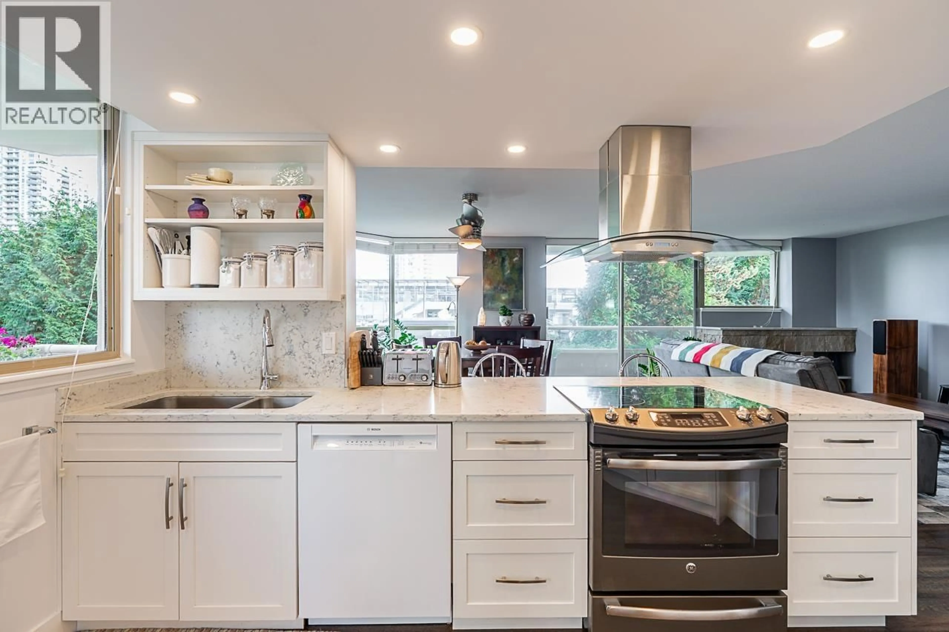 Contemporary kitchen, unknown for 402 - 728 FARROW STREET, Coquitlam British Columbia V3J3S6