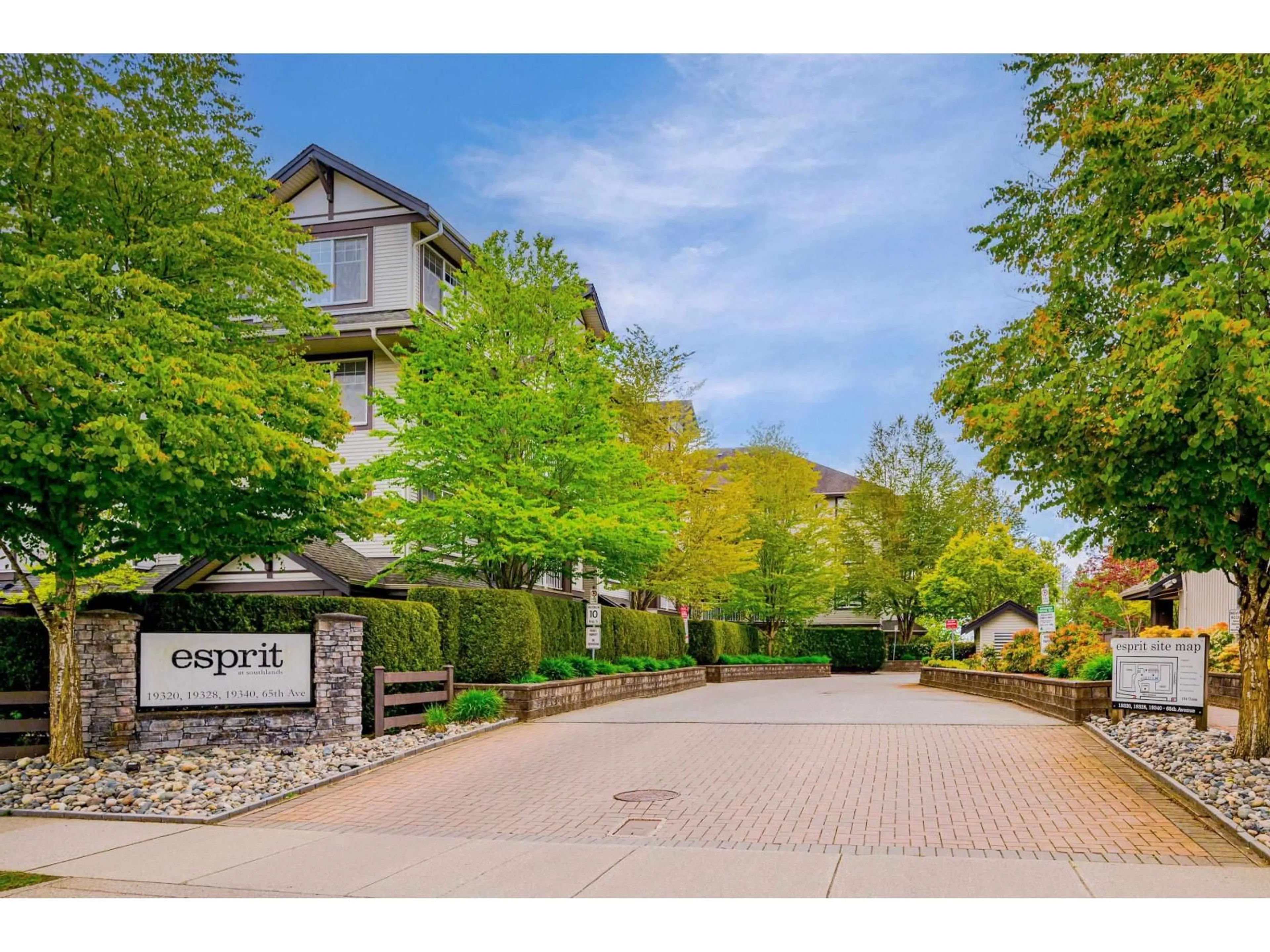 Unknown for 202 - 19320 65 AVENUE, Surrey British Columbia V4N0A3