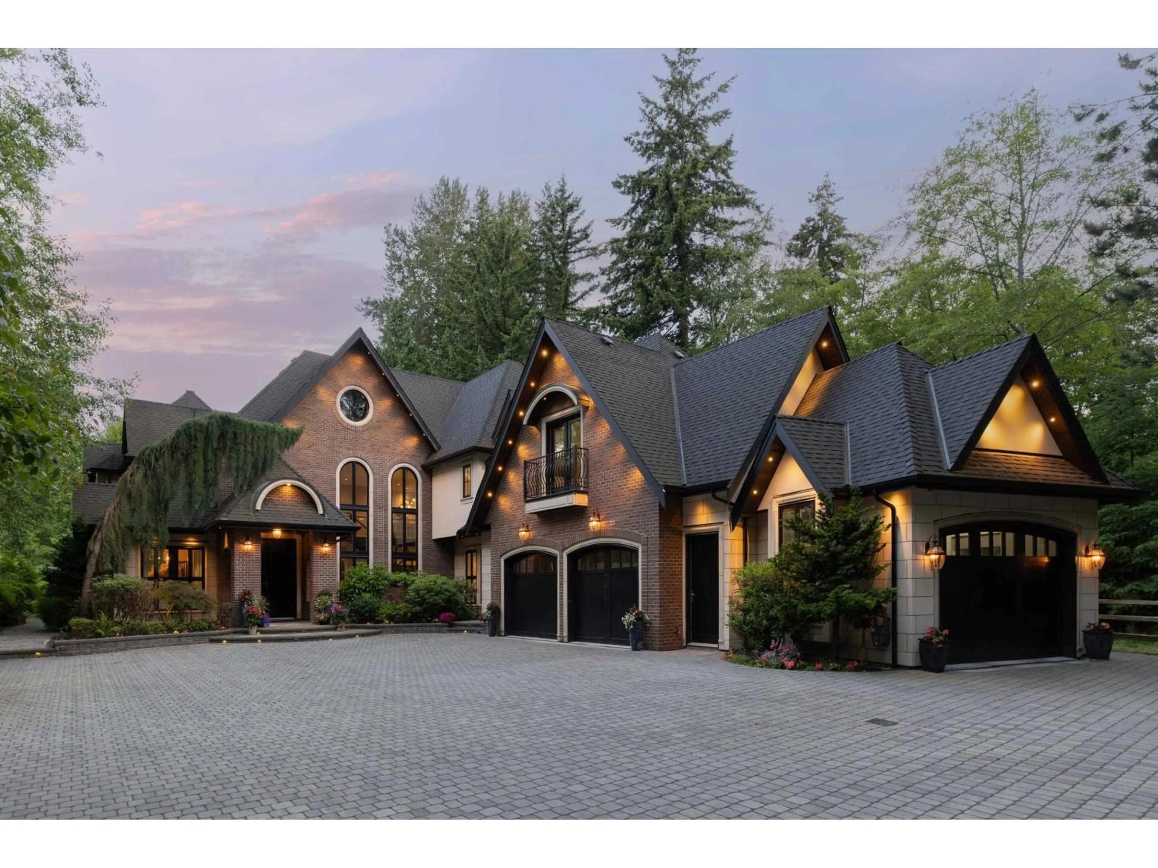 Home with brick exterior material, mountain view for 3083 SEMIAHMOO TRAIL, Surrey British Columbia V4P1H4