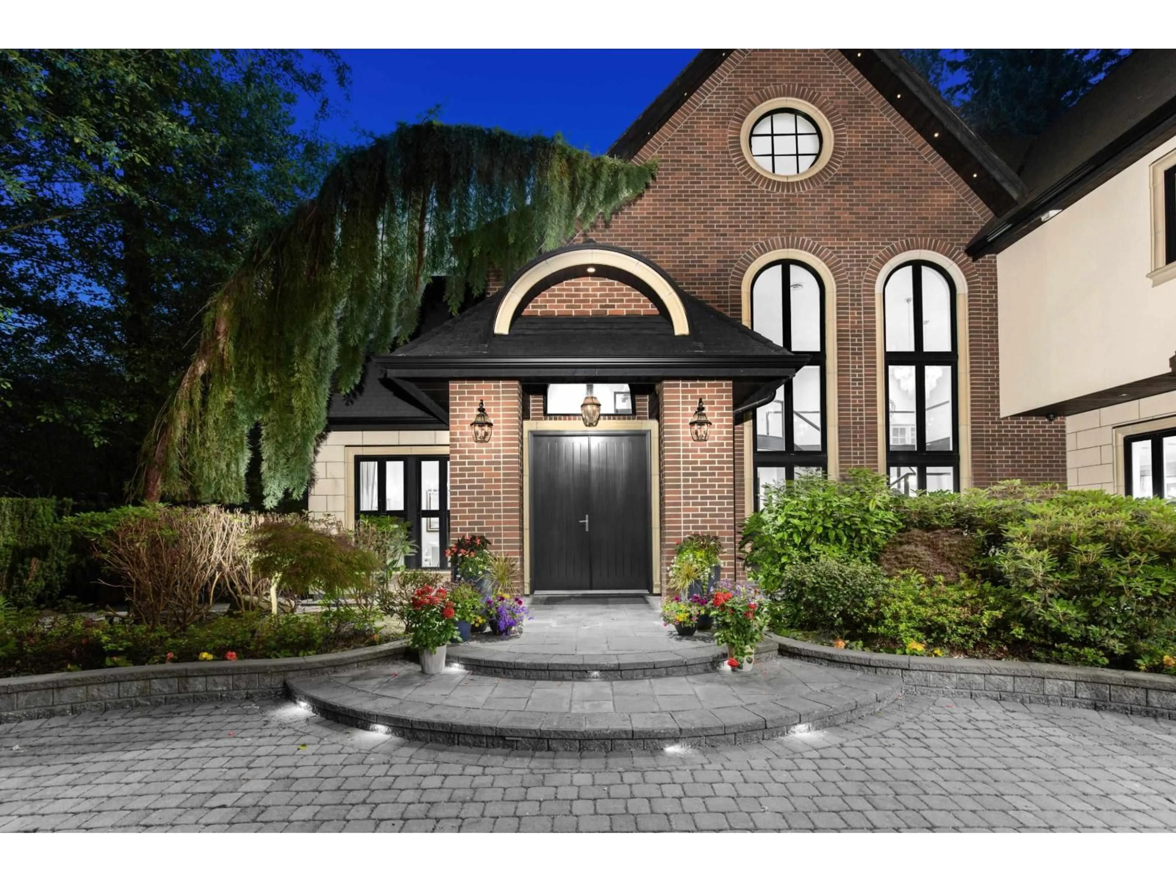 Home with brick exterior material, street for 3083 SEMIAHMOO TRAIL, Surrey British Columbia V4P1H4