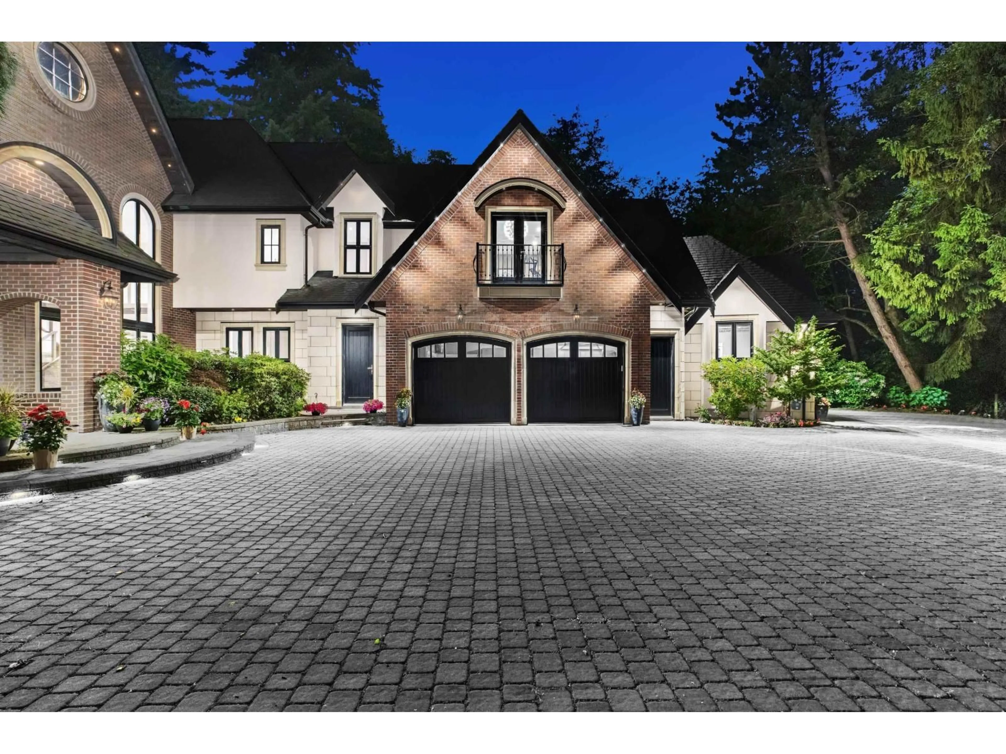 Unknown for 3083 SEMIAHMOO TRAIL, Surrey British Columbia V4P1H4
