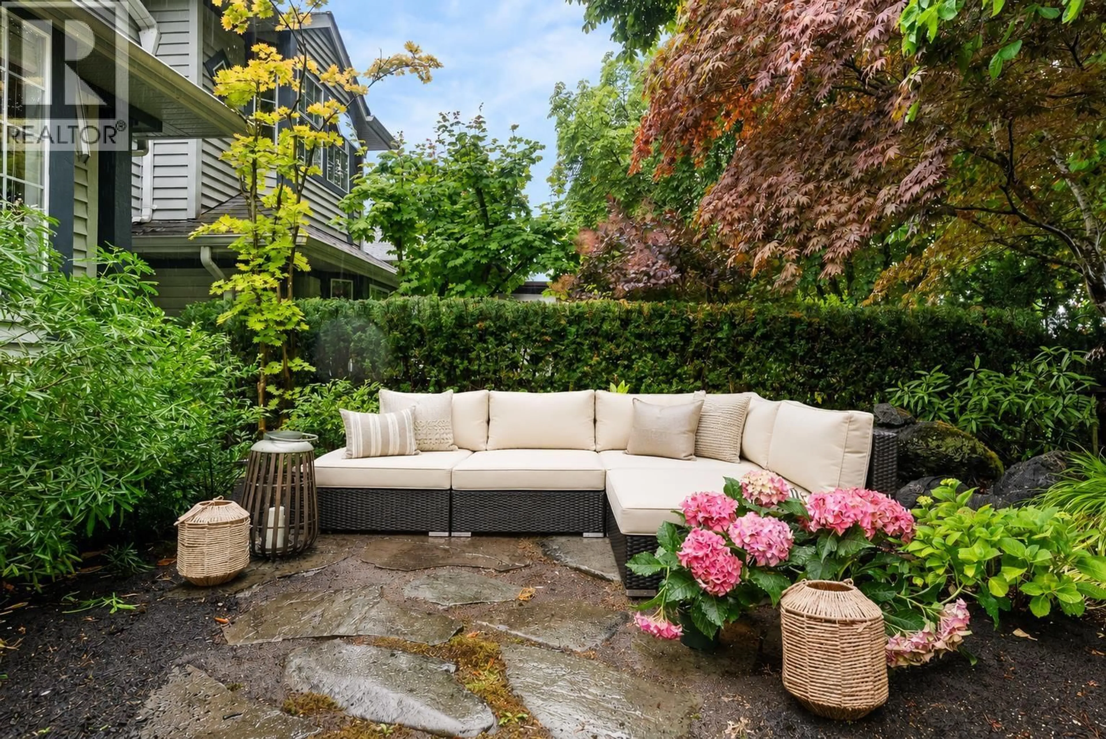 Patio, unknown for 2146 WEST 14TH AVENUE, Vancouver British Columbia V6K2V7