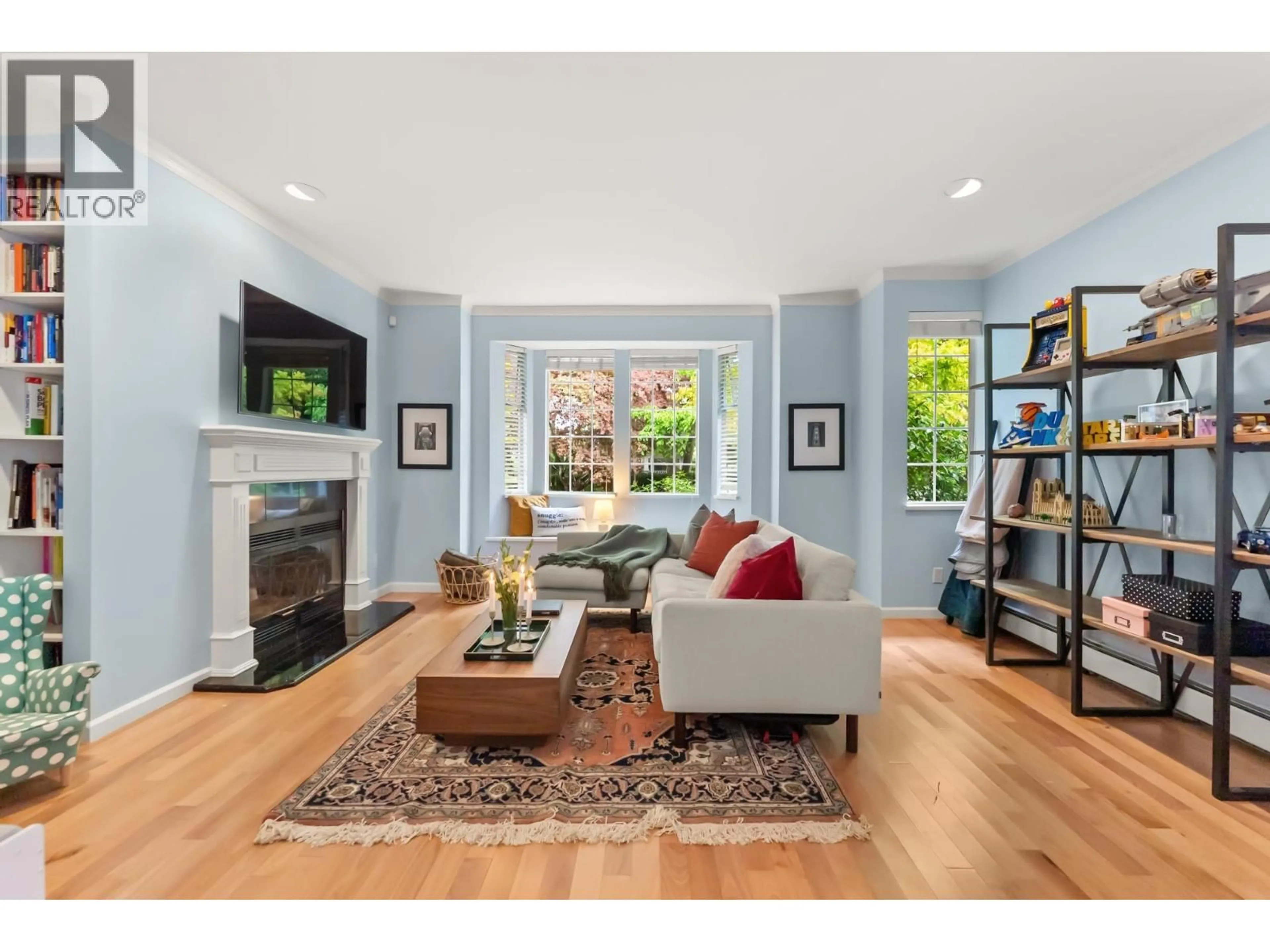 Living room with furniture, unknown for 2146 WEST 14TH AVENUE, Vancouver British Columbia V6K2V7