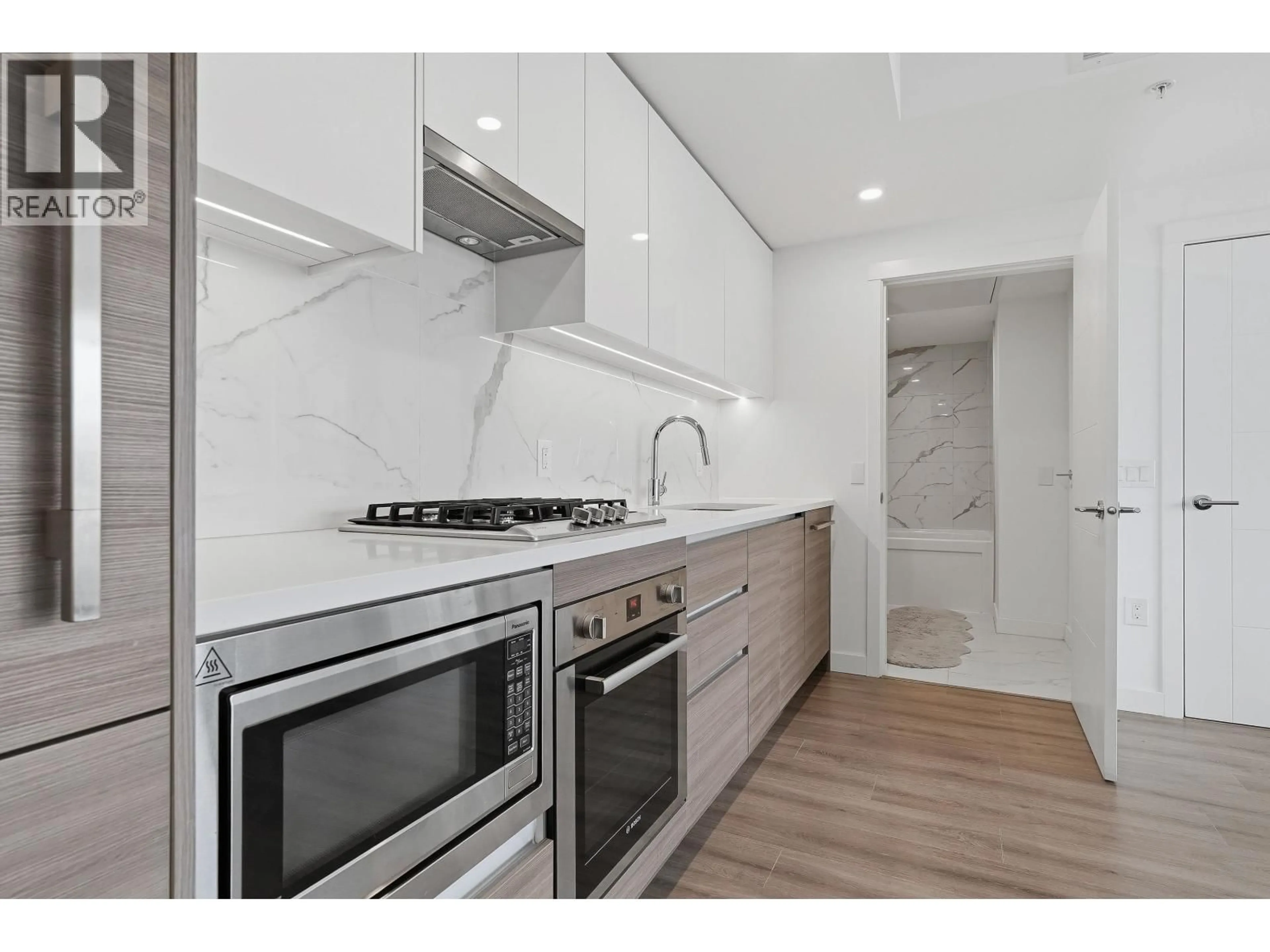 Standard kitchen, unknown for 1506 - 823 CARNARVON STREET, New Westminster British Columbia V3M0N5