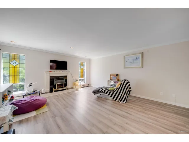 3 - 1552 EVERALL STREET, White Rock 5