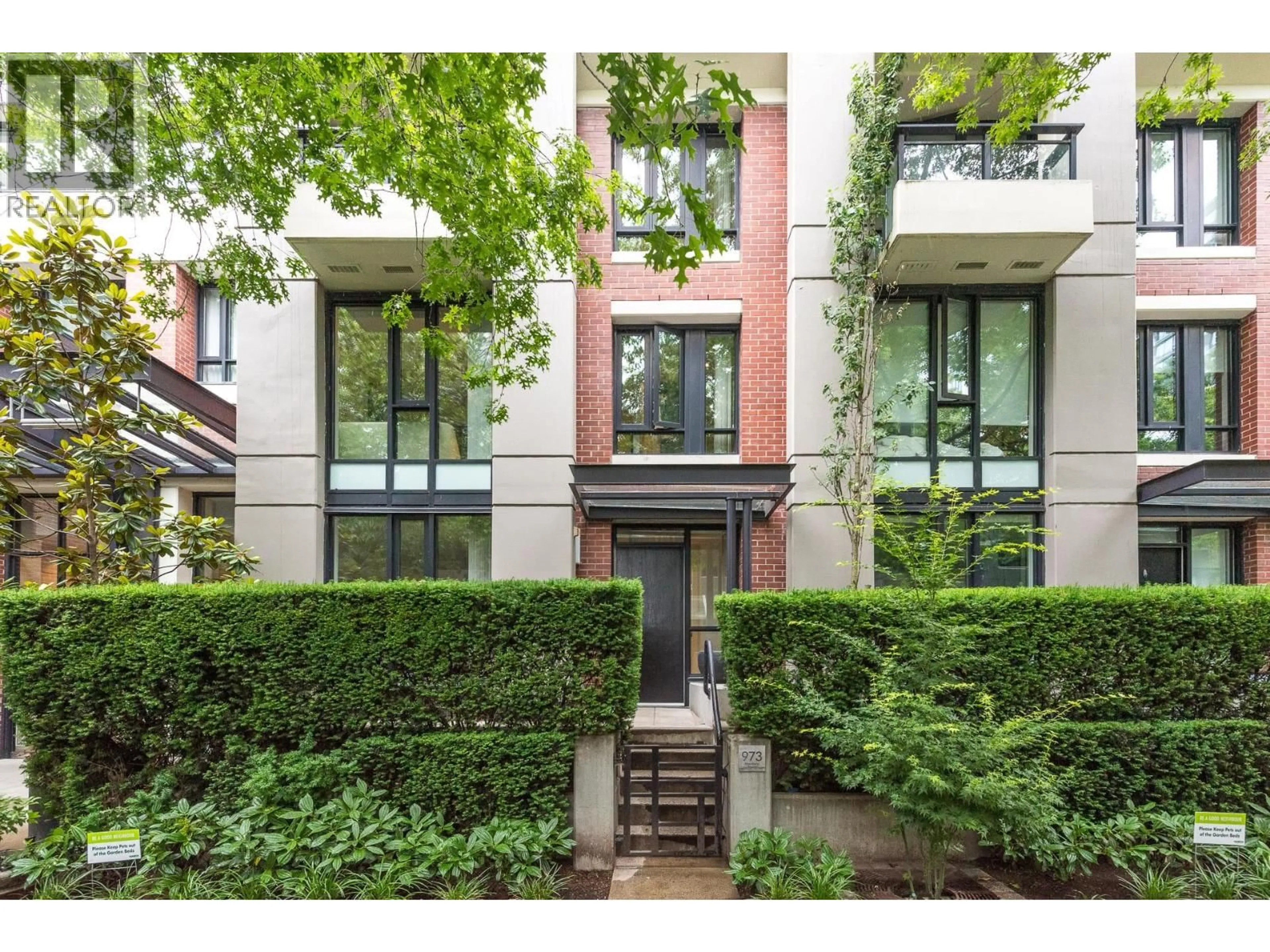 Home with brick exterior material, street for 973 MAINLAND STREET, Vancouver British Columbia V6B1T2