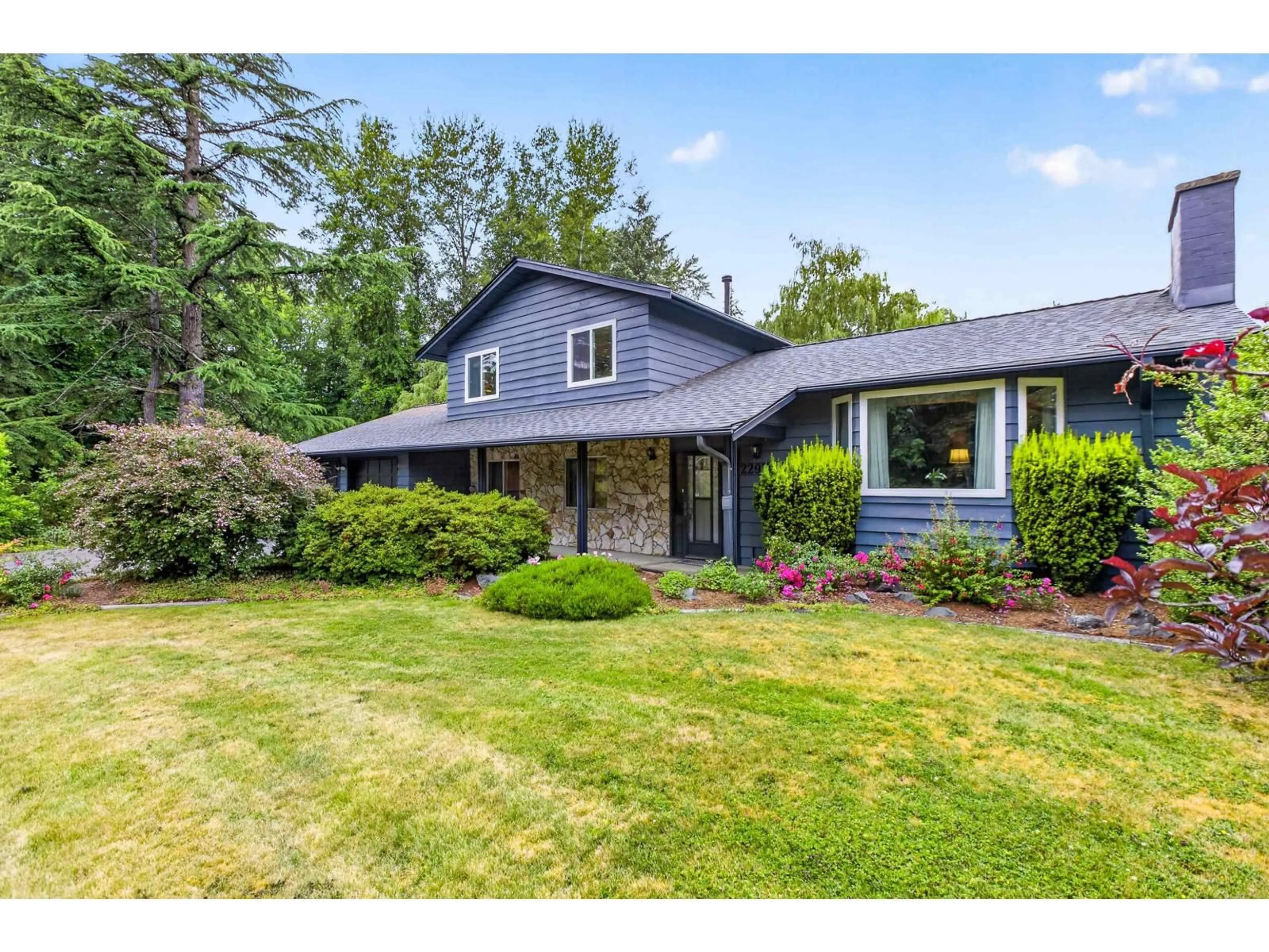 Home with vinyl exterior material, unknown for 22979 71A AVENUE, Langley British Columbia V2Y2K1