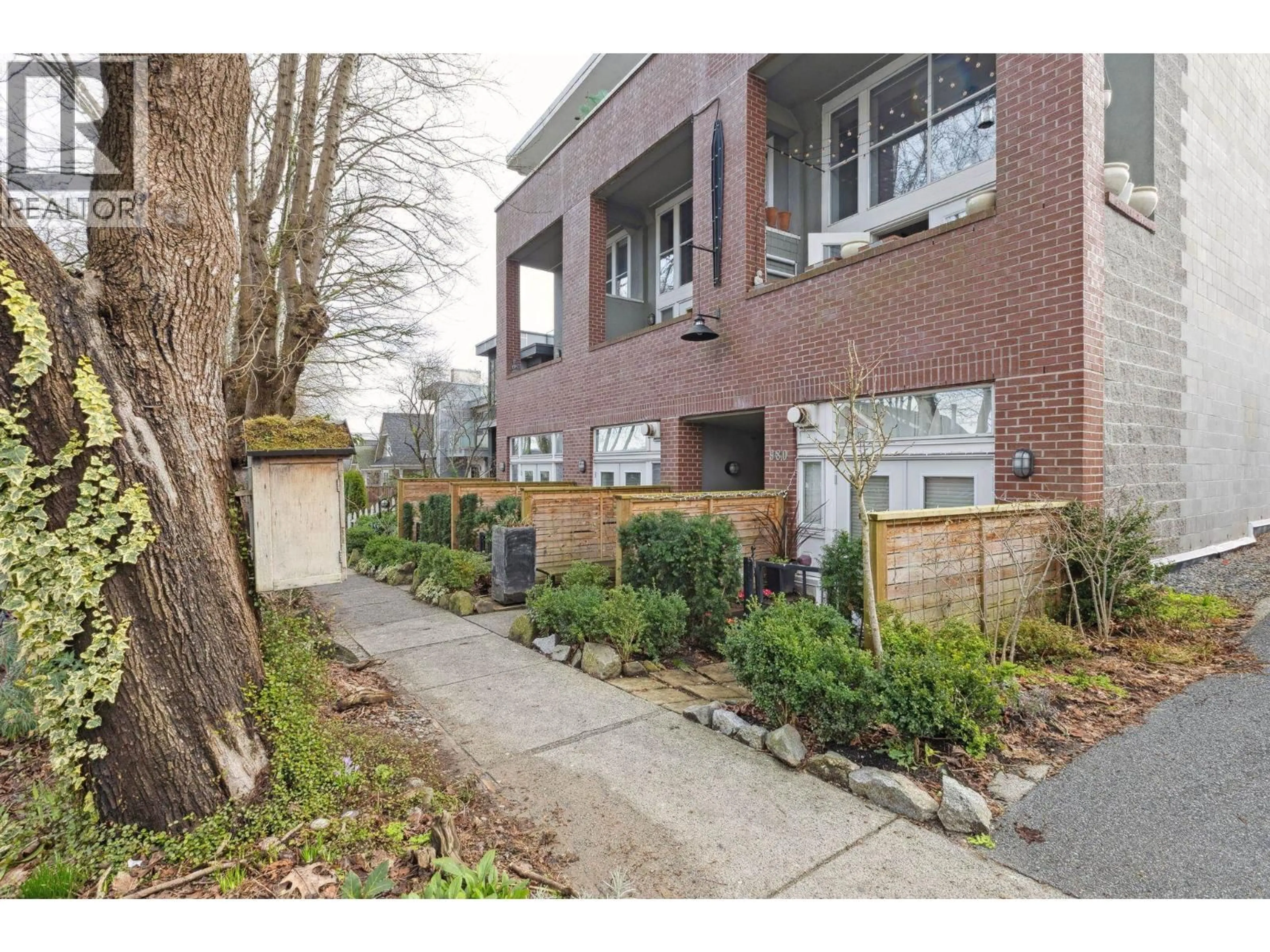 Unknown for 307 - 980 22ND AVENUE, Vancouver British Columbia V5Z2A1
