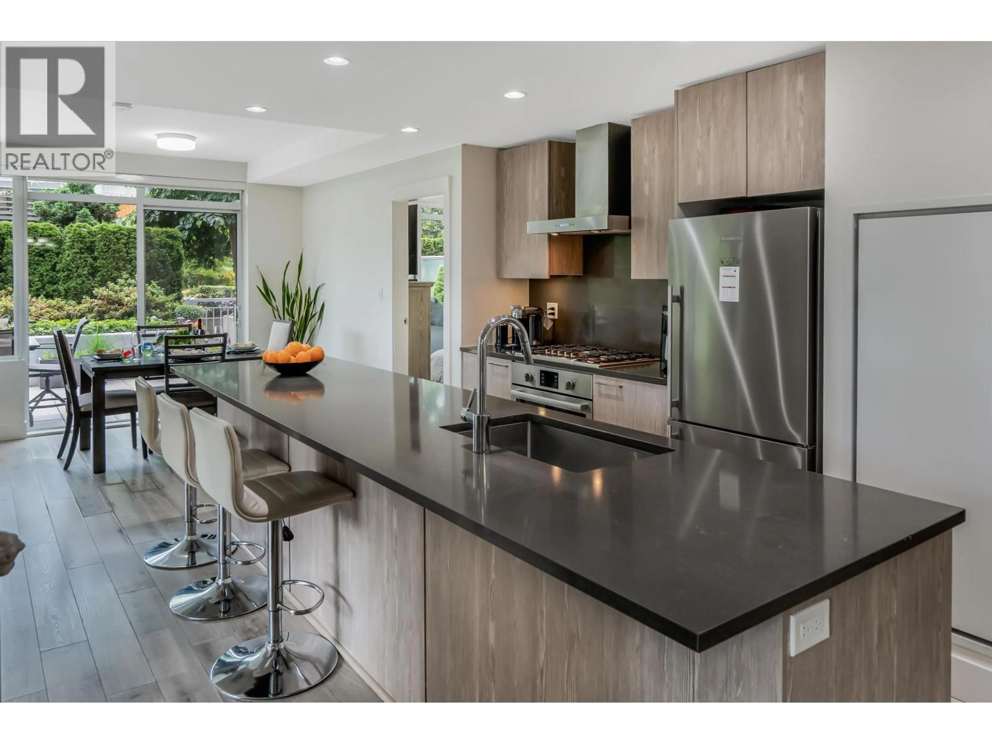 Contemporary kitchen, unknown for 117 - 10780 NO. 5 ROAD, Richmond British Columbia V6W0B8