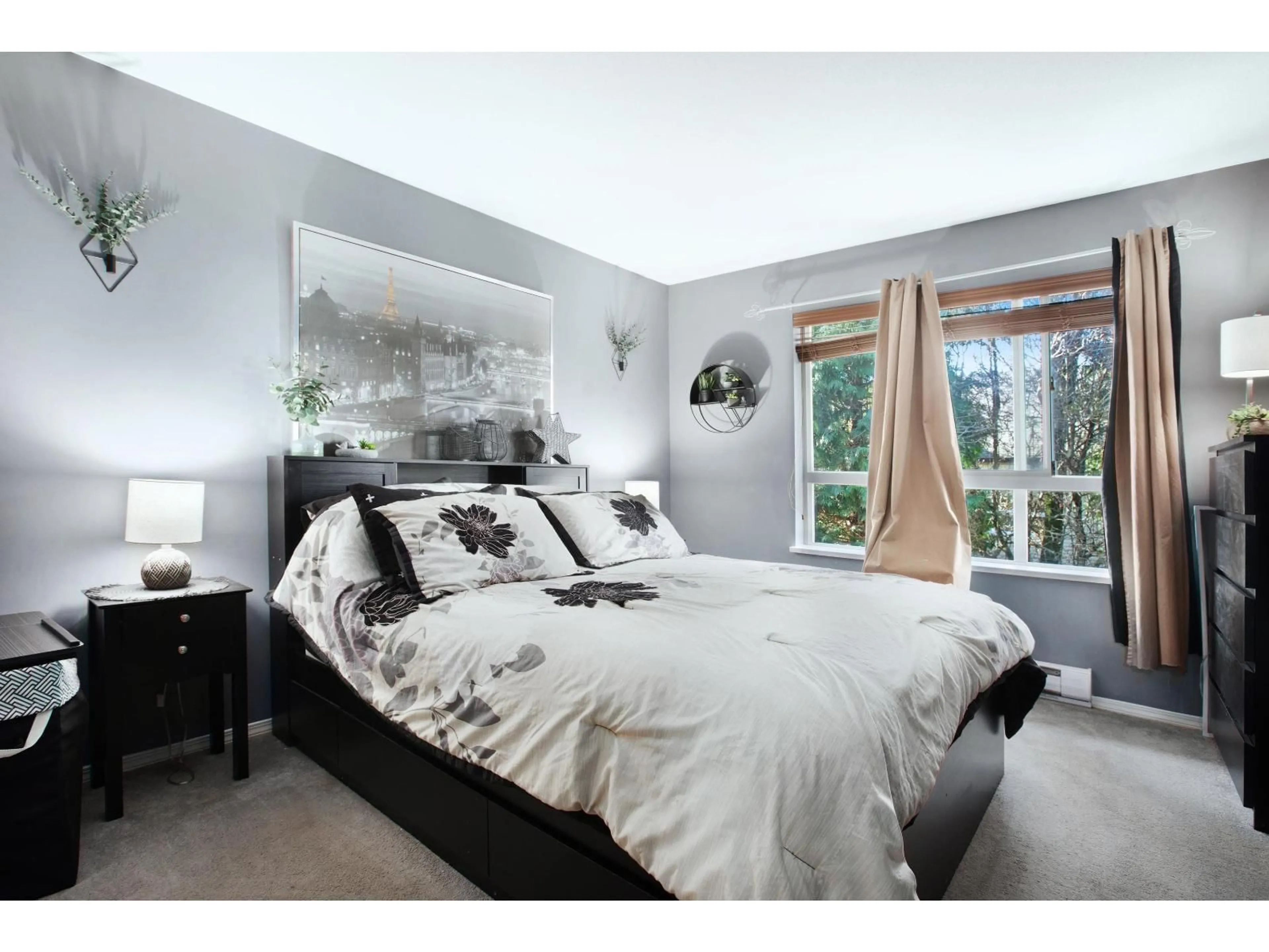 Bedroom with bed, unknown for 107 - 6747 203 STREET, Langley British Columbia V2Y3B5