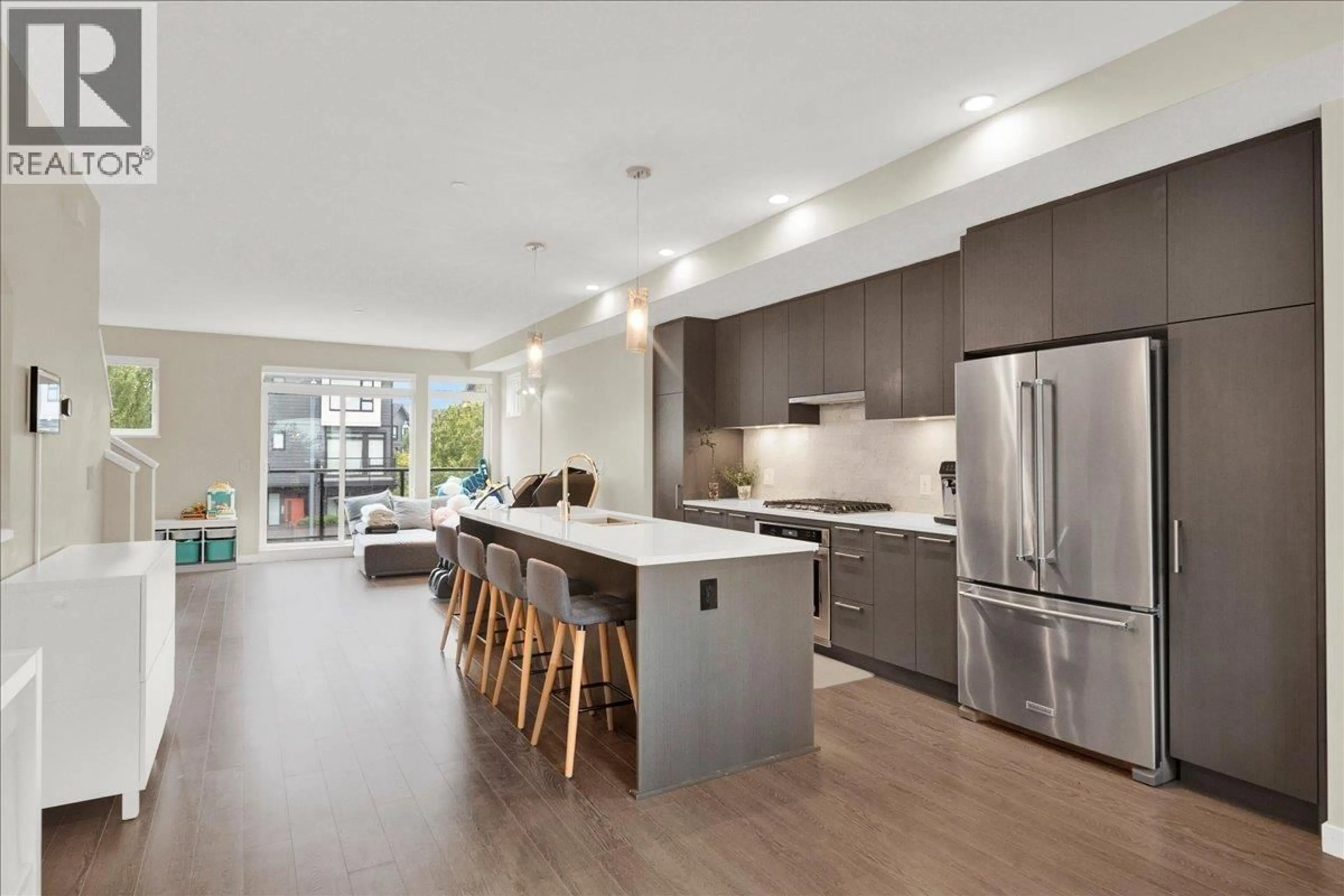 Open concept kitchen, unknown for 105 - 4662 HEMLOCK WAY, Tsawwassen British Columbia V4M0G1