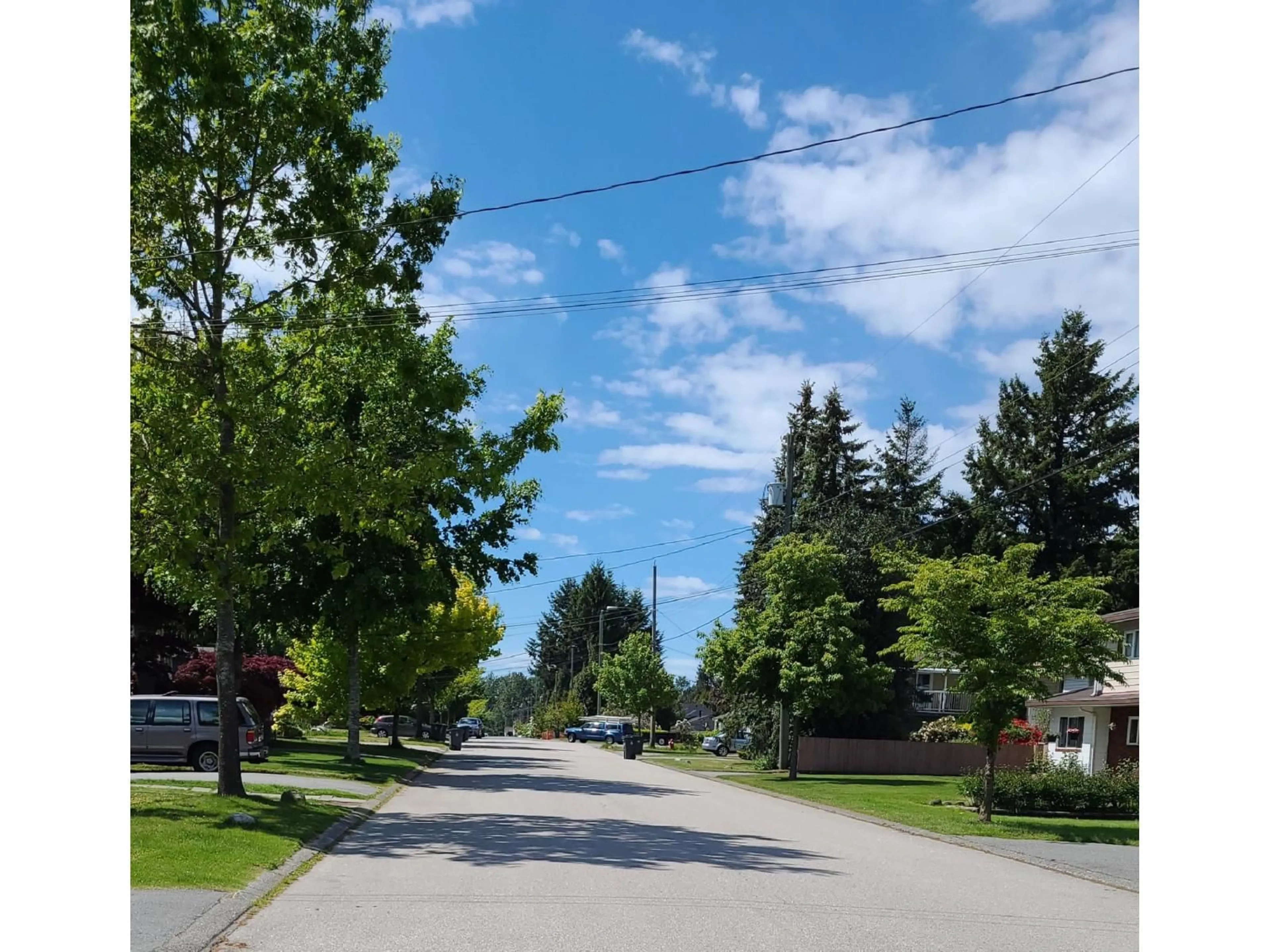 Blurry image for 14654 106 AVENUE, Surrey British Columbia V3R5Y1