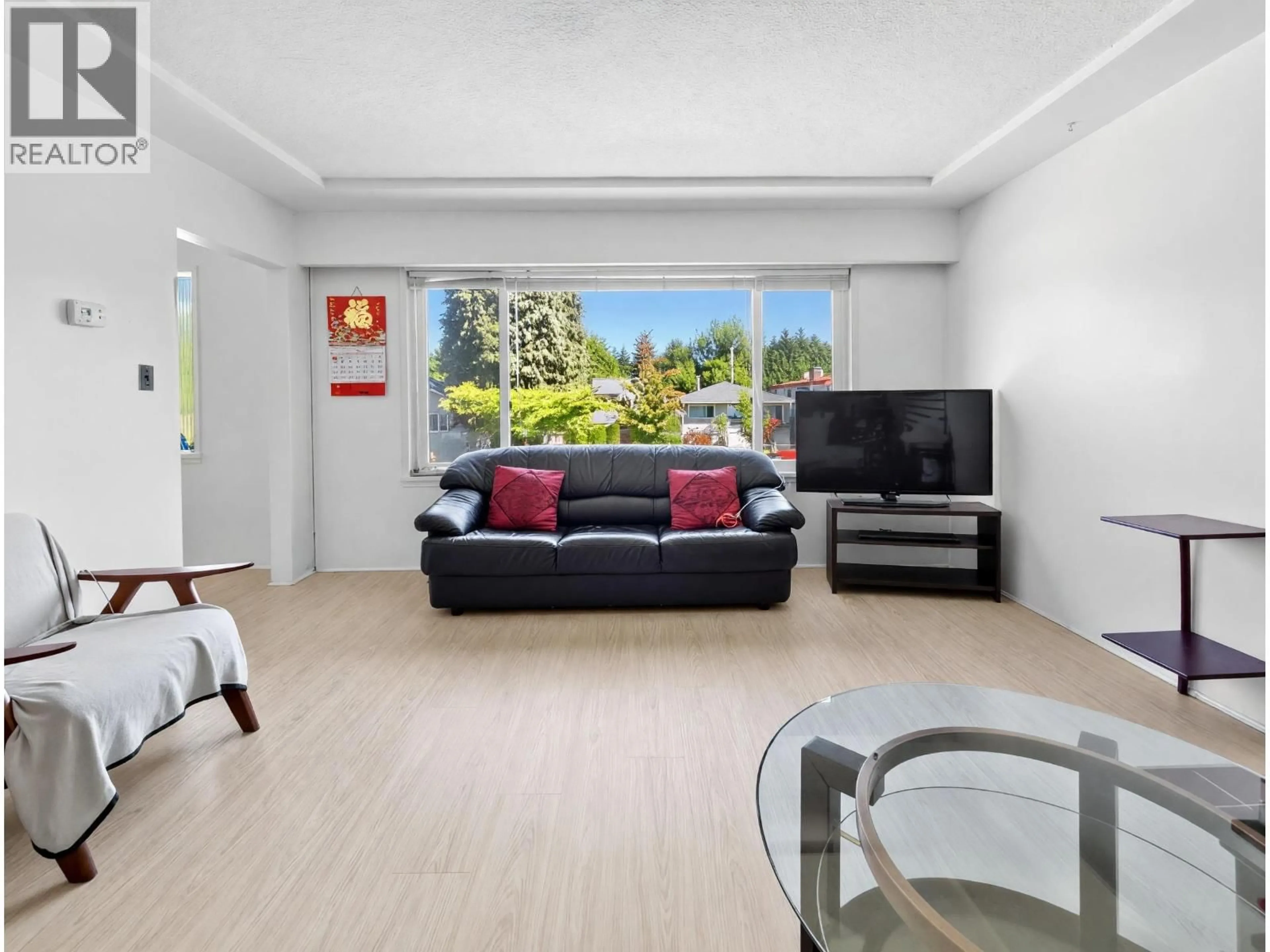 Living room with furniture, unknown for 2514 27TH AVENUE, Vancouver British Columbia V5R1N1