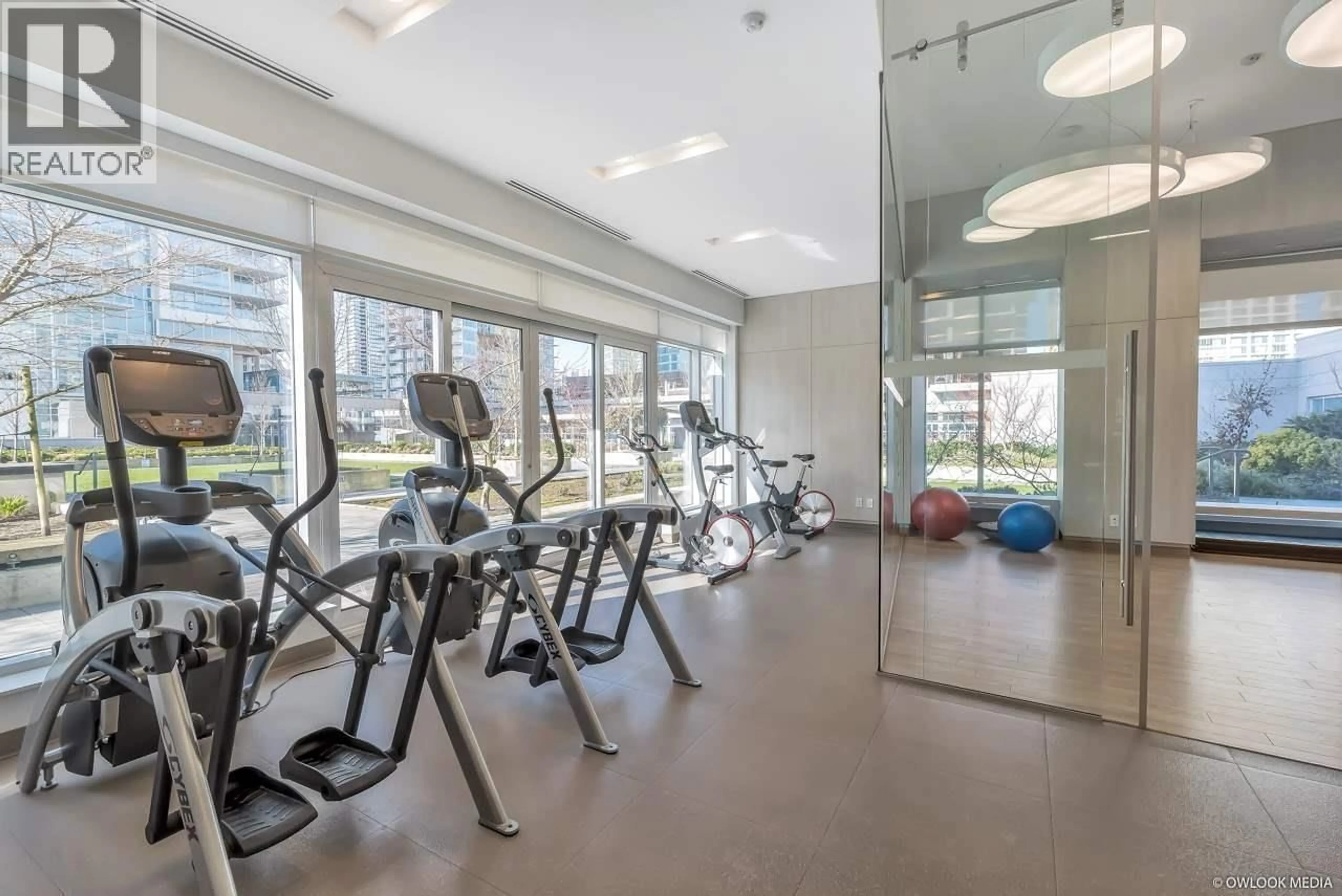 Gym or fitness room for 1909 - 4688 KINGSWAY, Burnaby British Columbia V5H0E9
