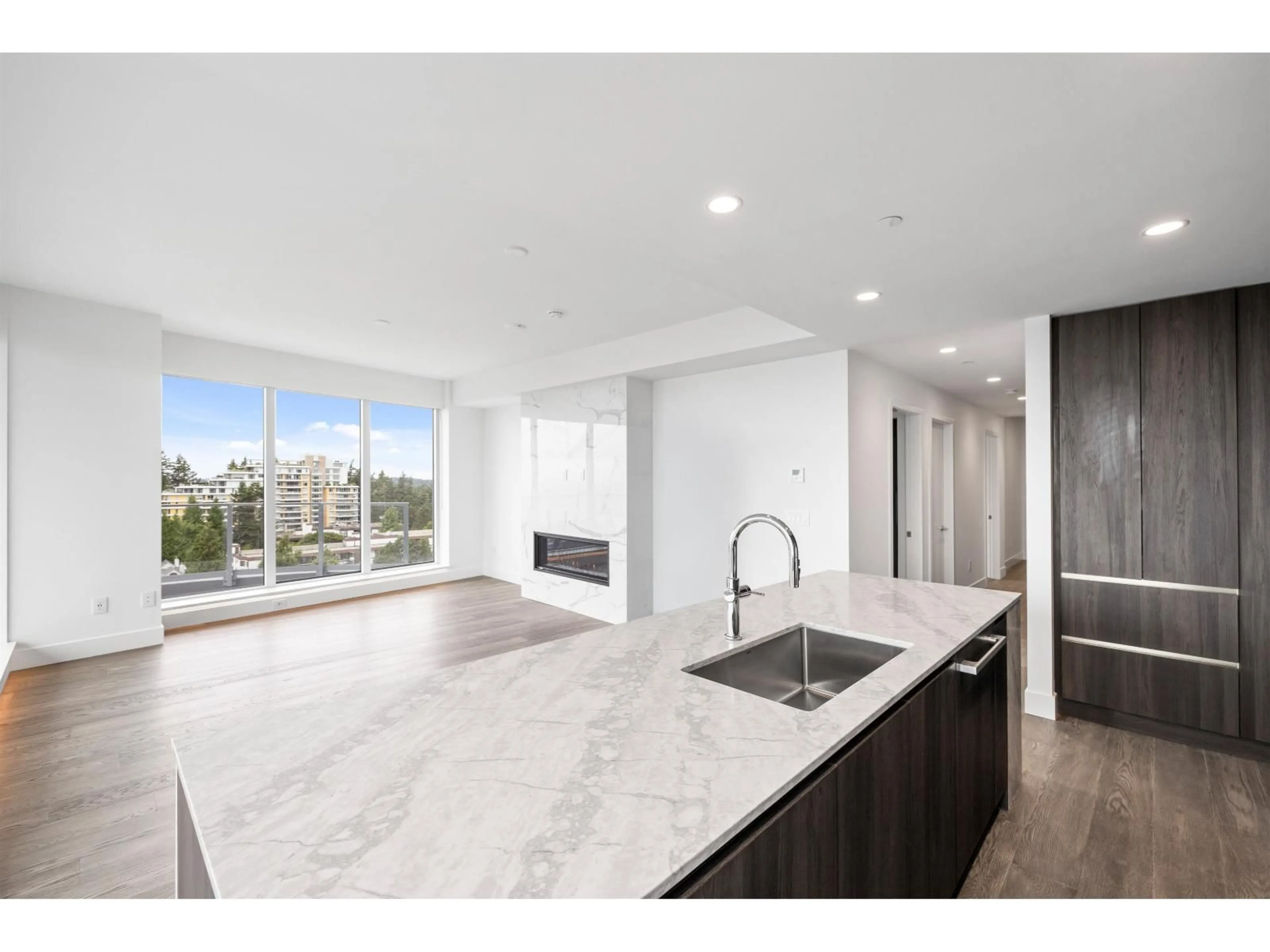 Open concept kitchen, unknown for 1005 - 1475 FOSTER STREET, White Rock British Columbia V4B0C9