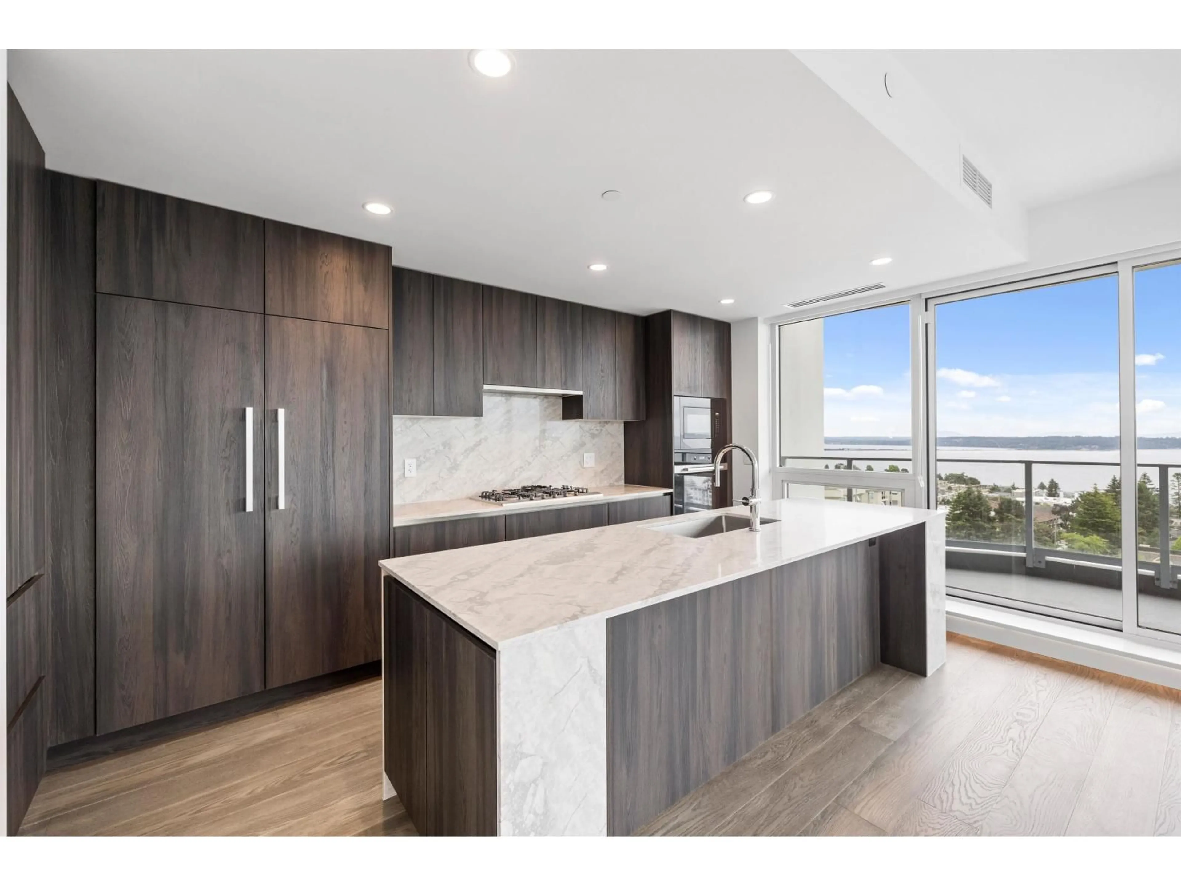 Open concept kitchen, unknown for 1005 - 1475 FOSTER STREET, White Rock British Columbia V4B0C9