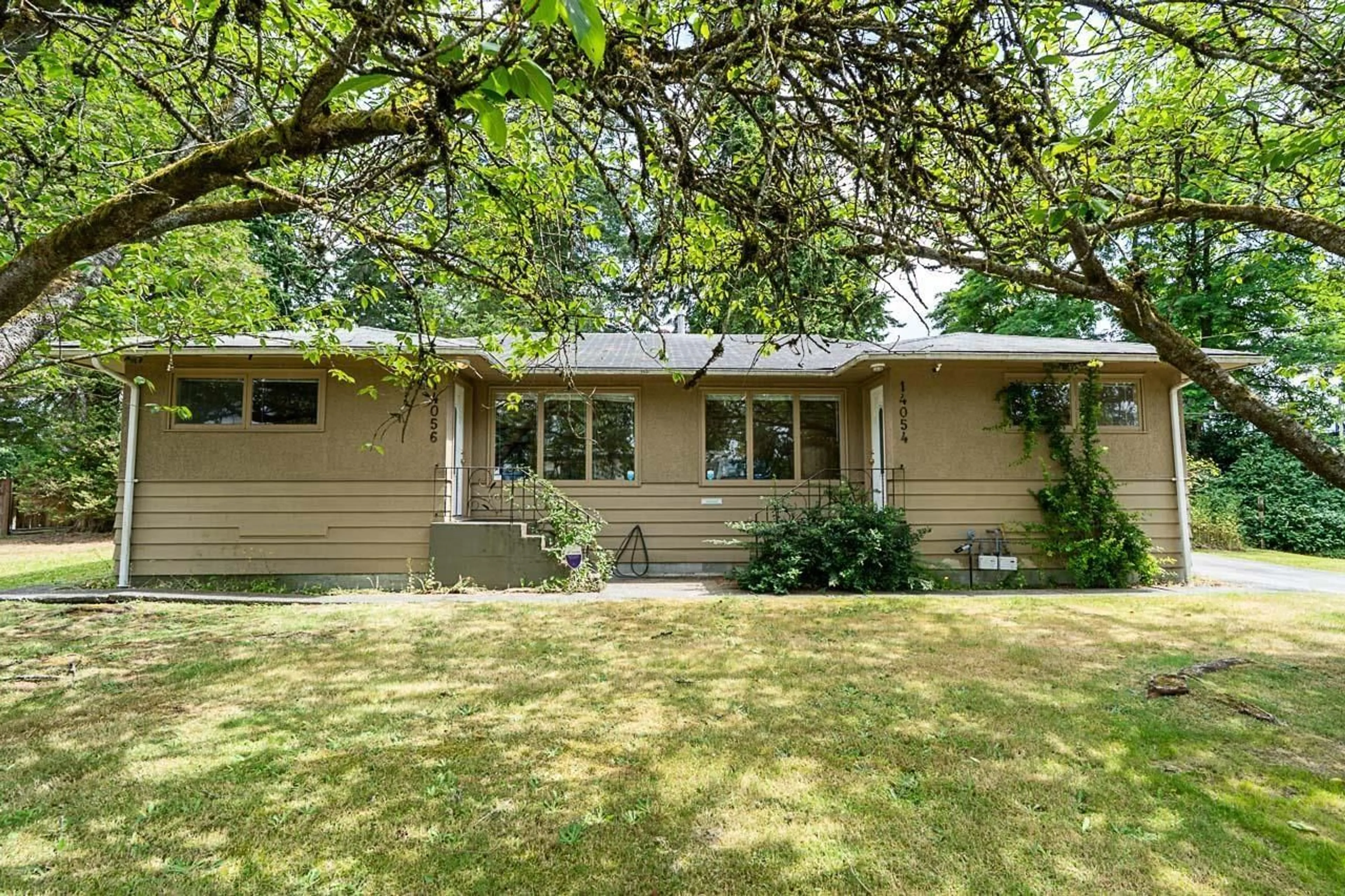 Unknown for 14054 ANTRIM ROAD, Surrey British Columbia V3R5H7