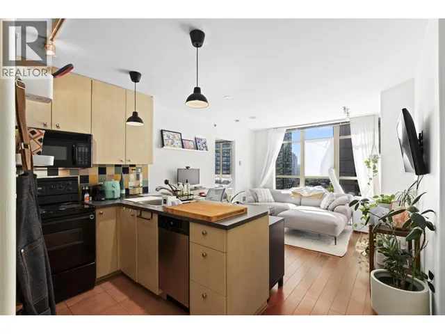 1105 - 819 HAMILTON STREET, Vancouver 4