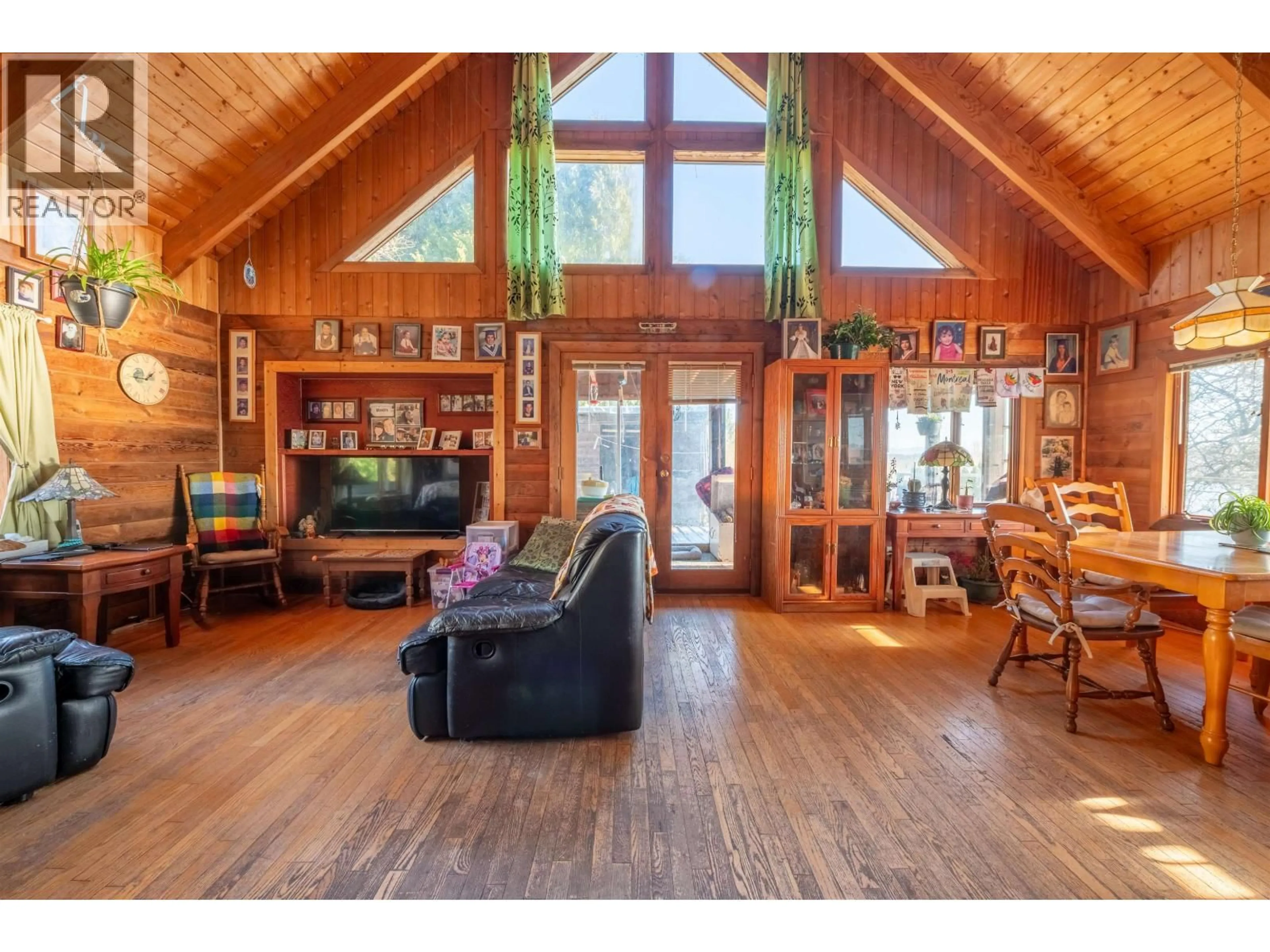 Unknown for 24578 LOUGHEED HIGHWAY, Maple Ridge British Columbia V2W1M2