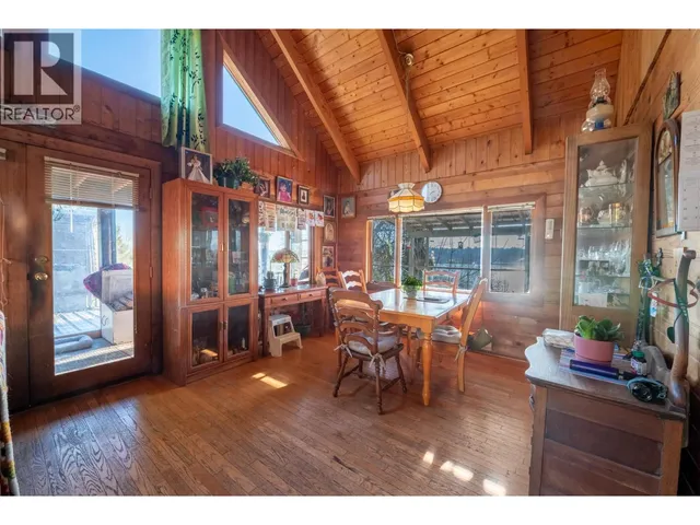 24578 LOUGHEED HIGHWAY, Maple Ridge 5