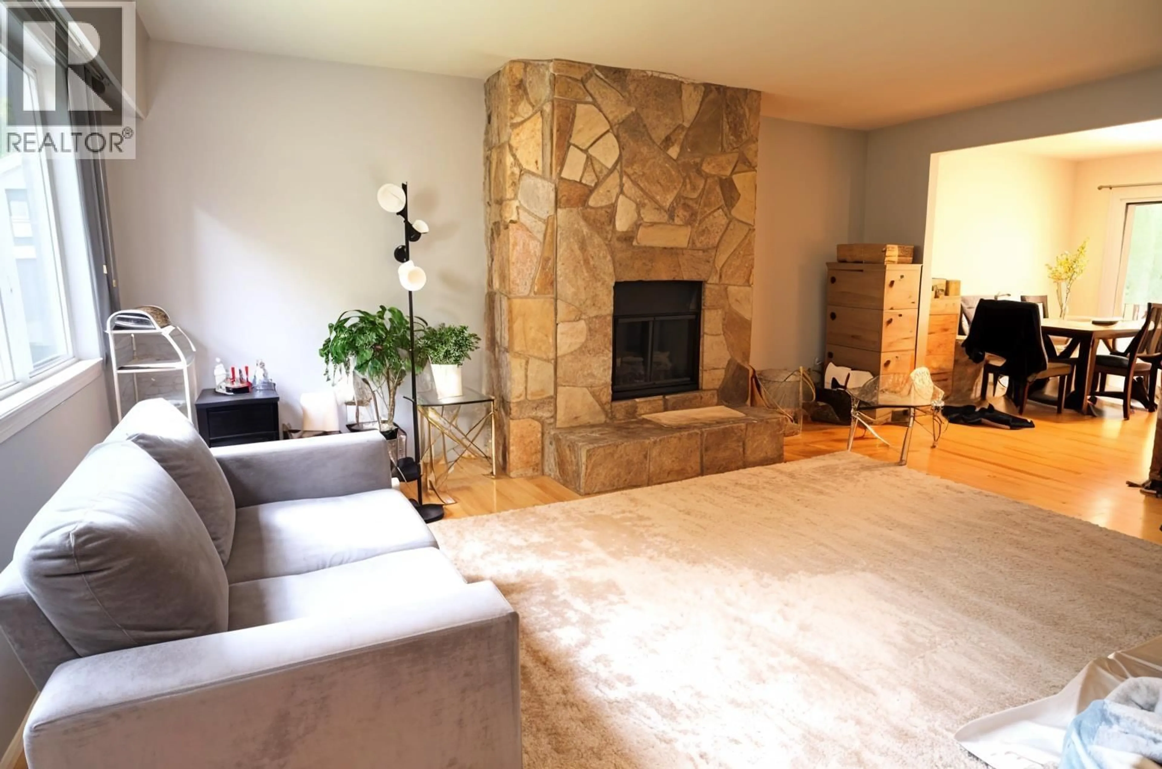 Living room with furniture, unknown for 109 MCKENZIE AVENUE, Prince George British Columbia V2L4N5