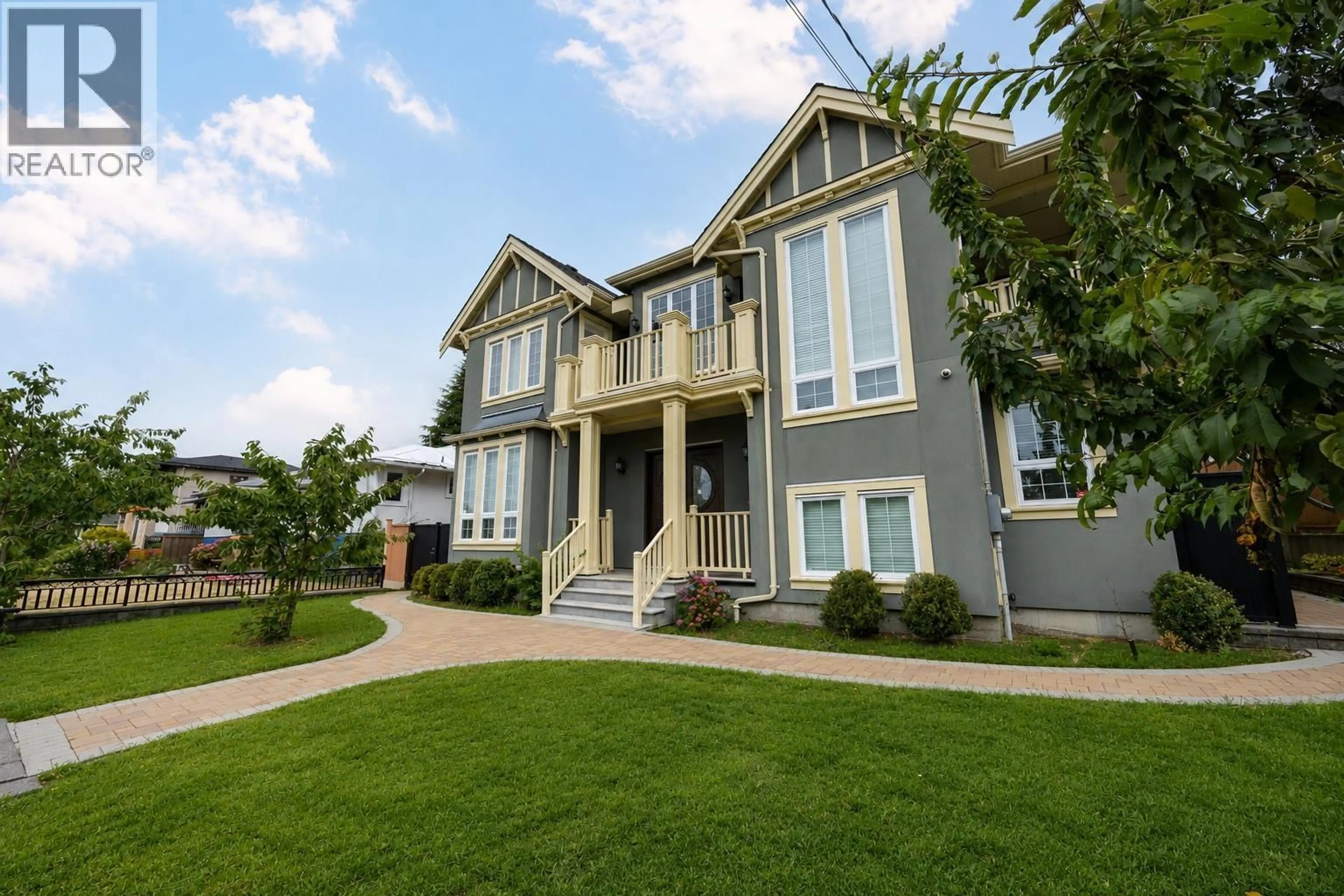 Home with vinyl exterior material, unknown for 5399 CARSON STREET, Burnaby British Columbia V5J2Z3