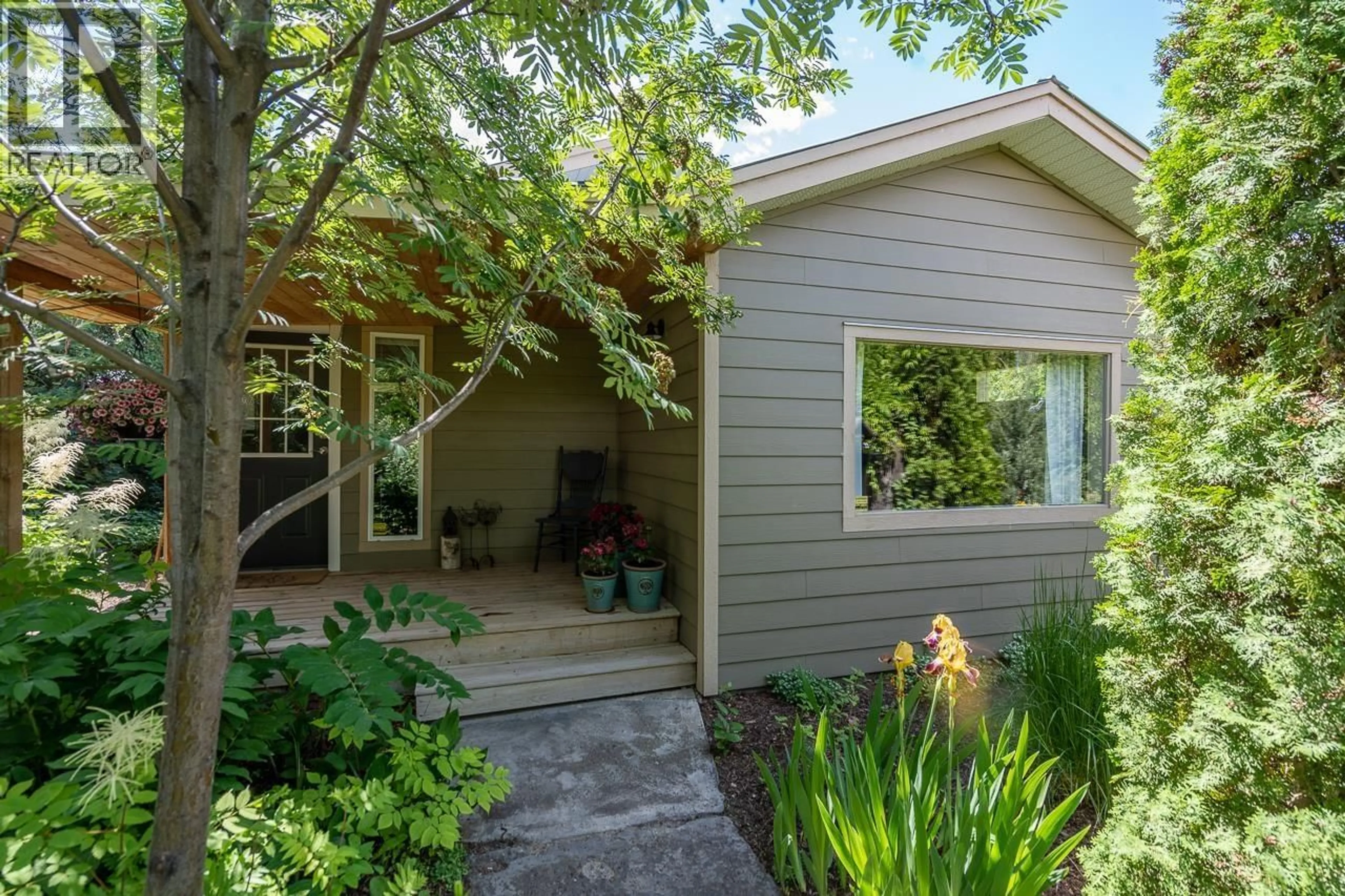 Unknown for 275 THIRD STREET, 100 Mile House British Columbia V0K2E1