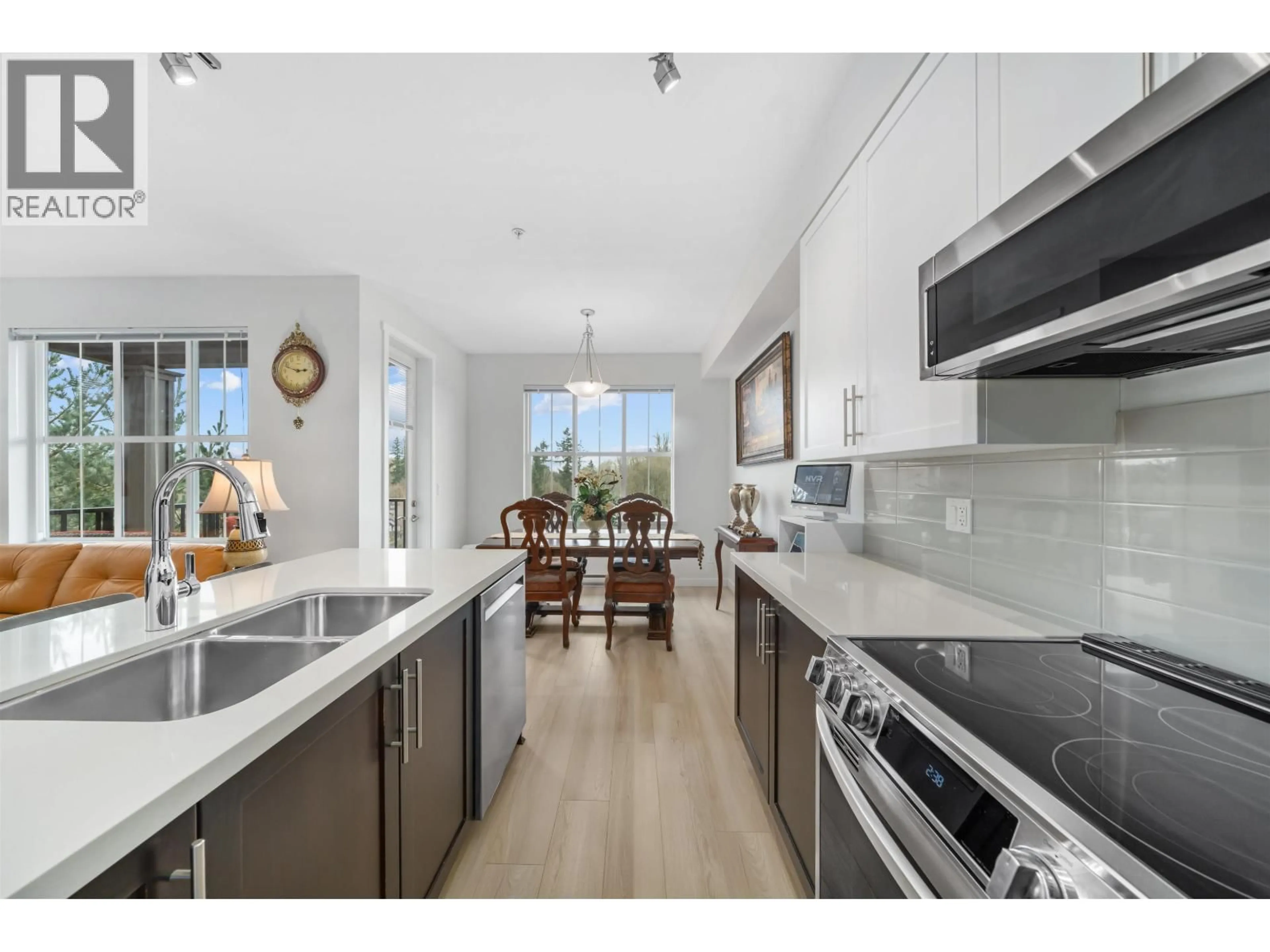 Open concept kitchen, unknown for 17 - 11176 GILKER HILL ROAD, Maple Ridge British Columbia V2W0G5