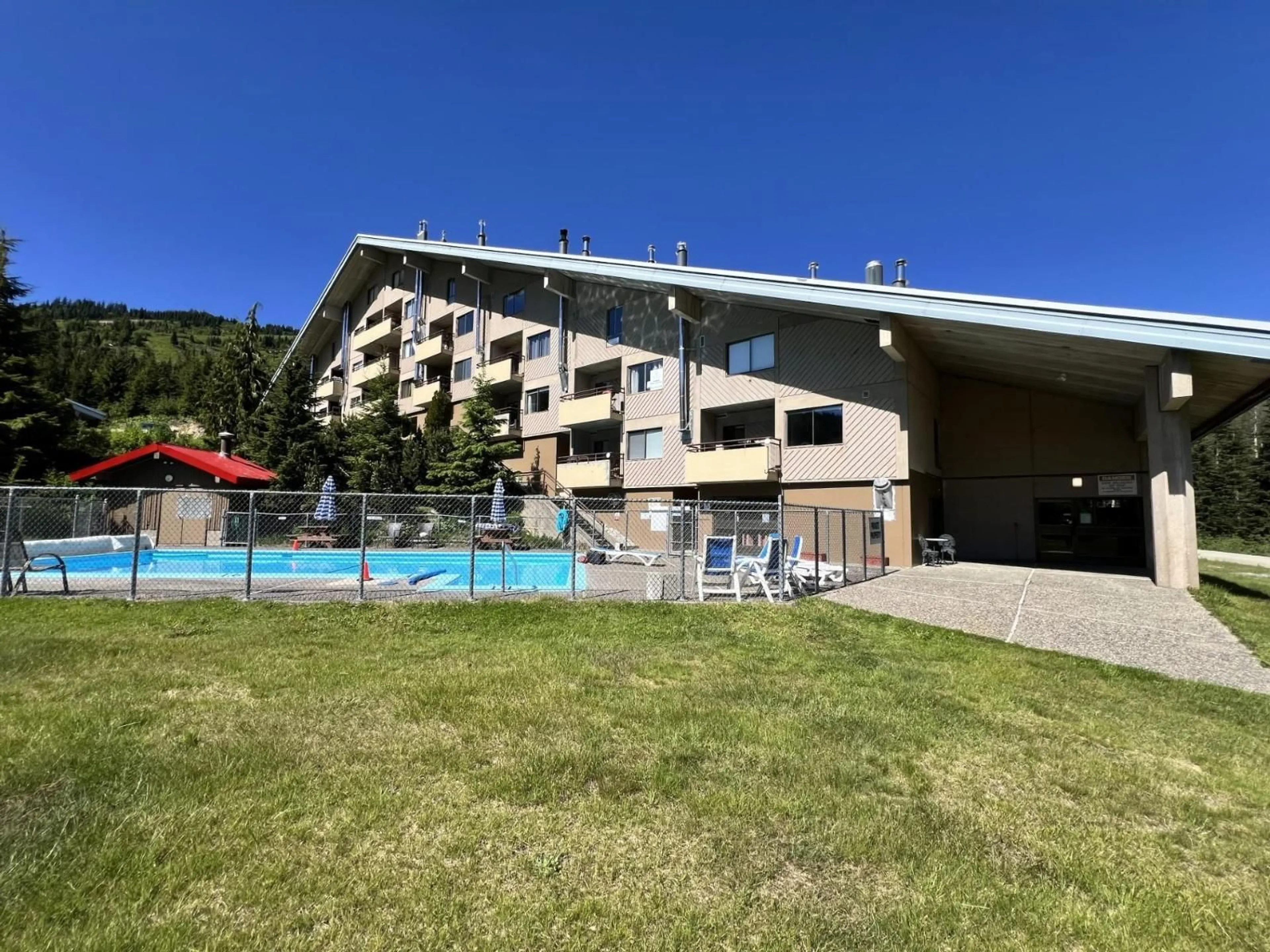 Pool for 203B - 21000 ENZIAN WAY, Mission British Columbia V0M1A1