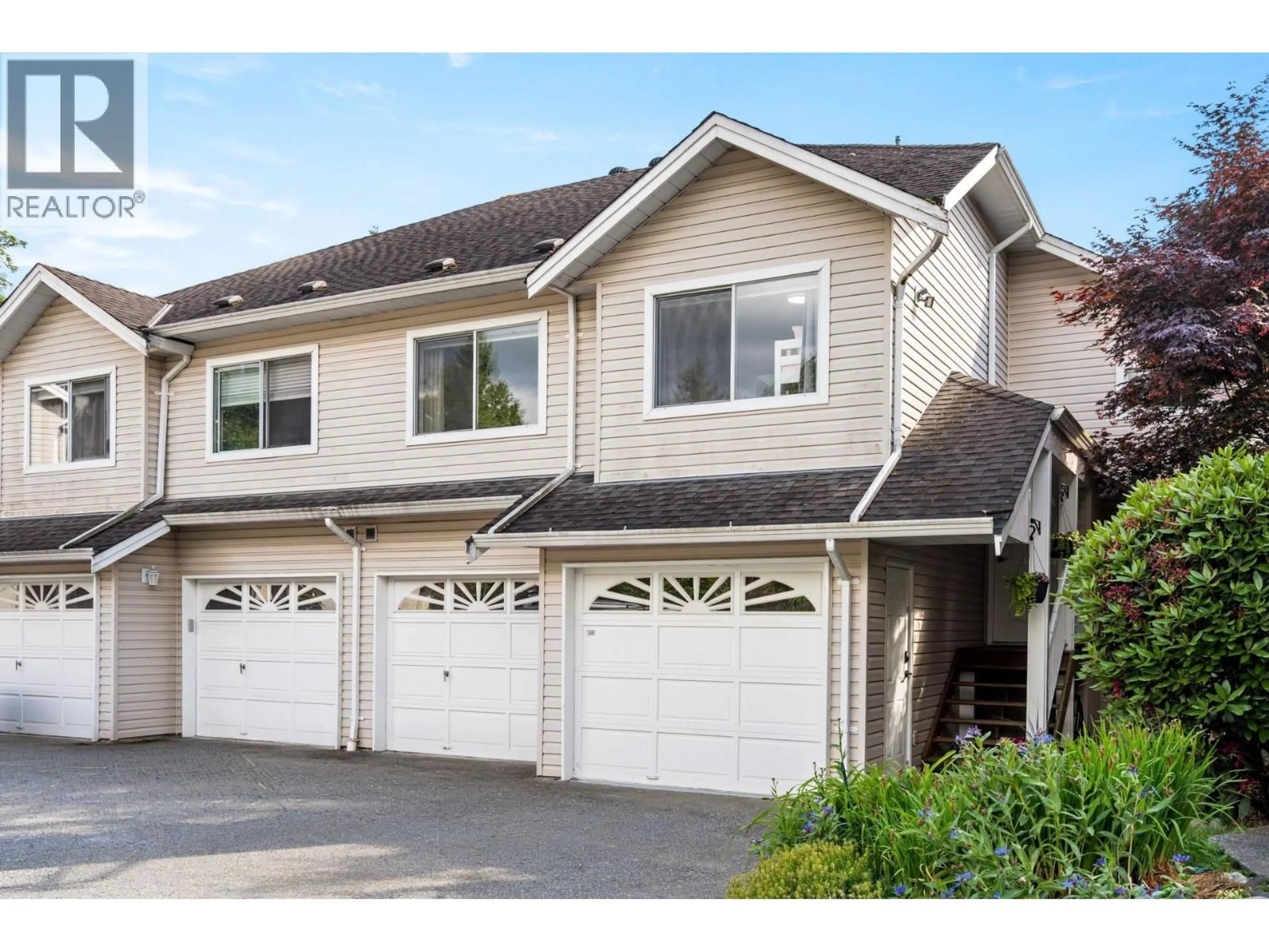 Home with vinyl exterior material, street for 36 - 11588 232 STREET, Maple Ridge British Columbia V2X0J6