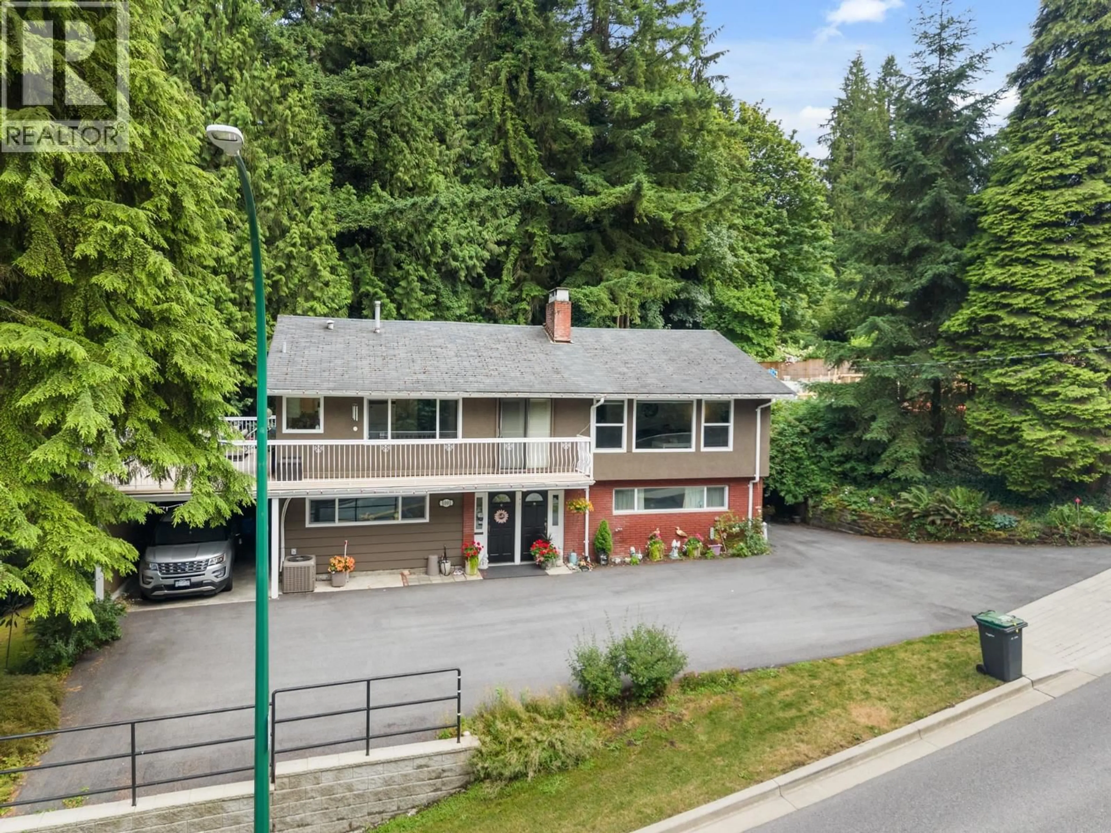 A pic from outside/outdoor area/front of a property/back of a property/a pic from drone, street for 1001 GATENSBURY STREET, Coquitlam British Columbia V3J5J6