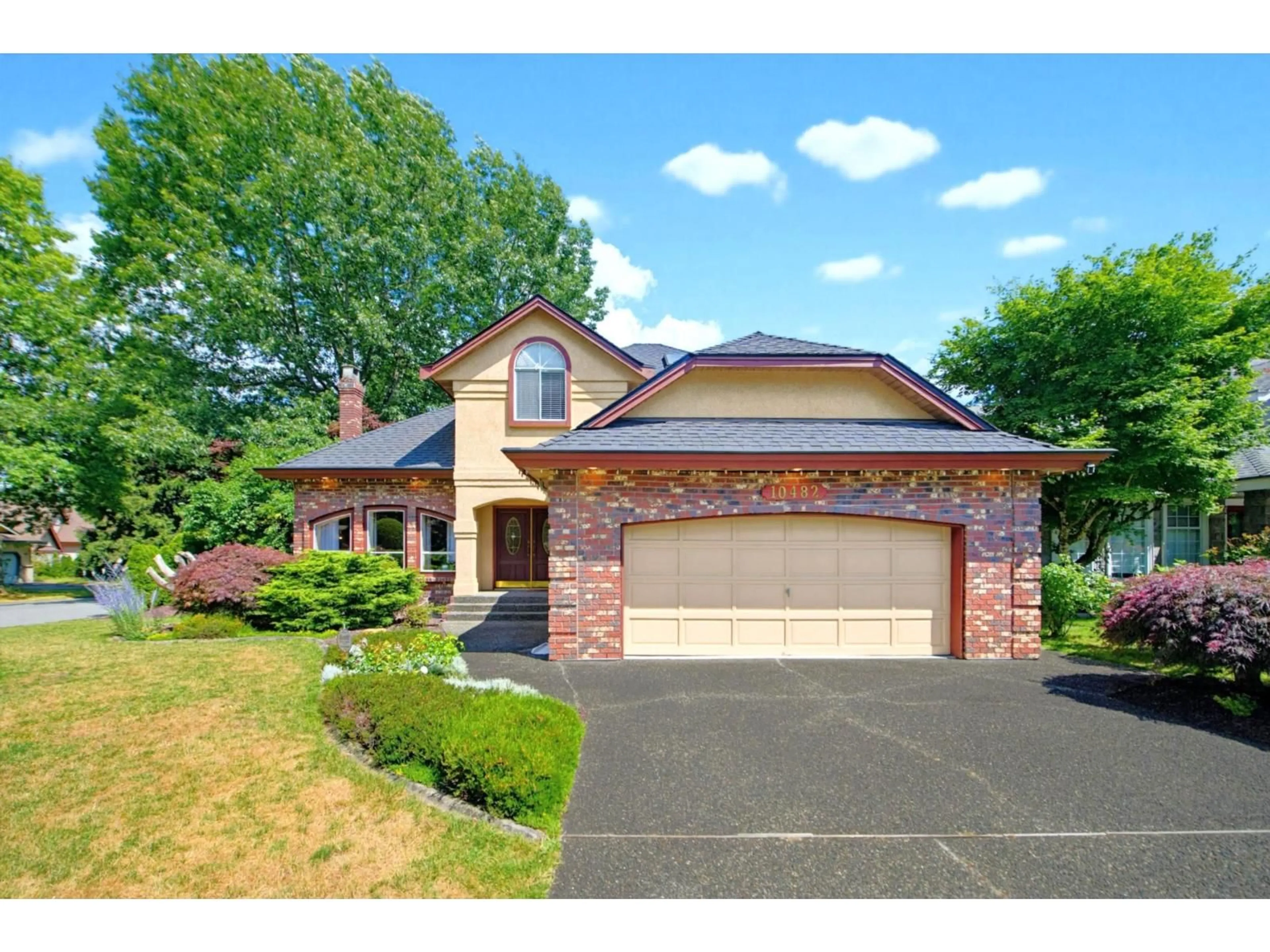 Home with brick exterior material, street for 10482 ASHDOWN PLACE, Surrey British Columbia V4N1W6